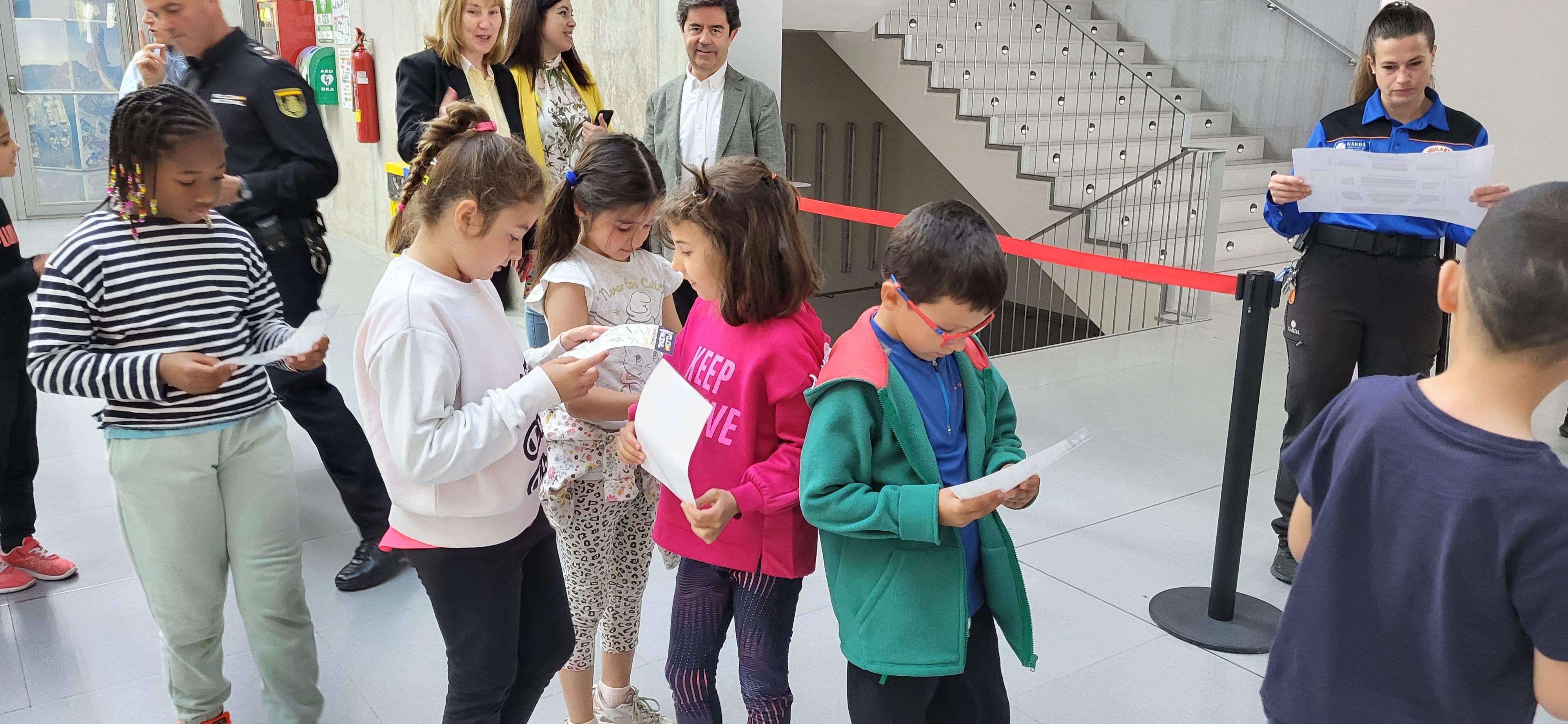 Concierto didáctico de la Banda Sinfónica de la Policía Nacional. Foto Myriam Martínez