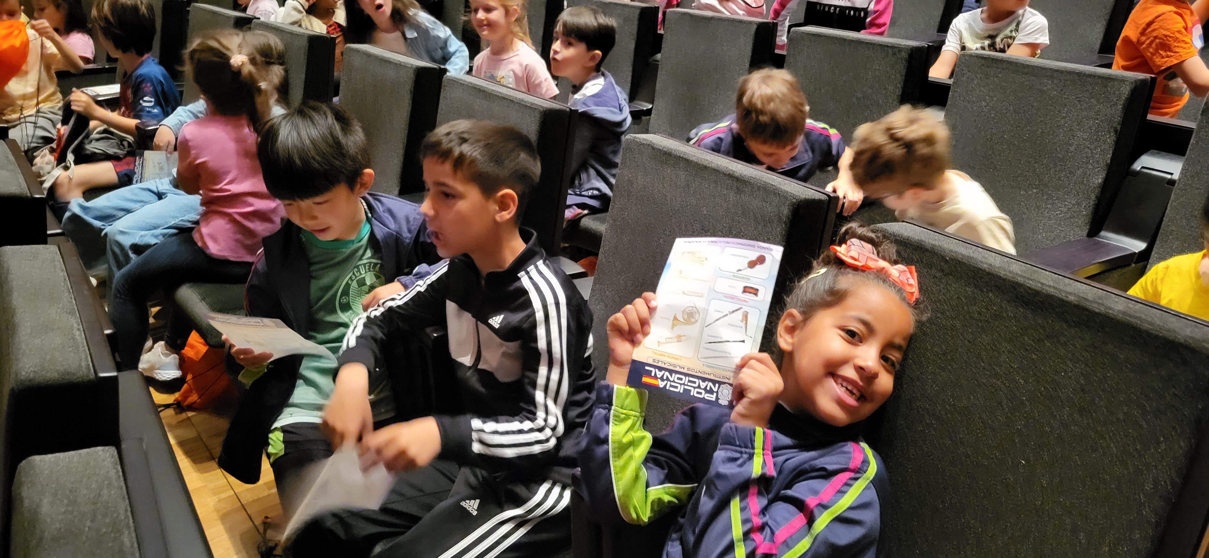 Concierto didáctico de la Banda Sinfónica de la Policía Nacional. Foto Myriam Martínez