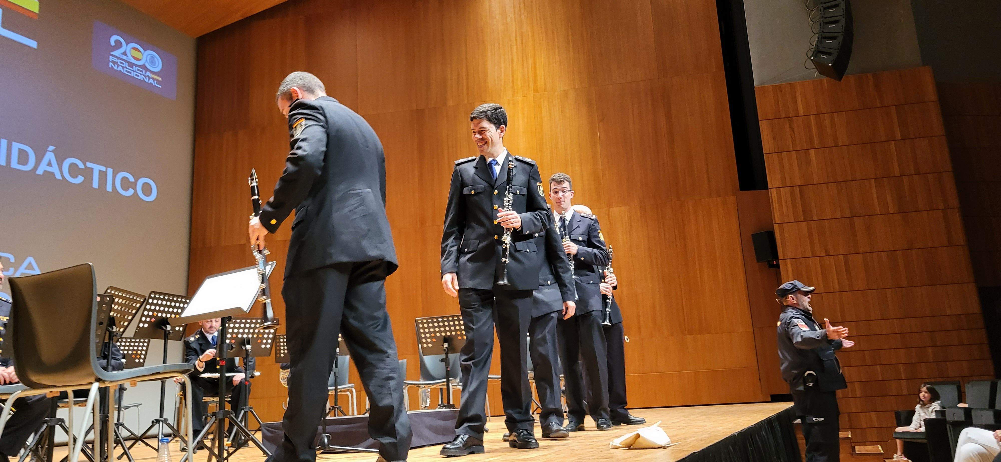 Concierto didáctico de la Banda Sinfónica de la Policía Nacional. Foto Myriam Martínez