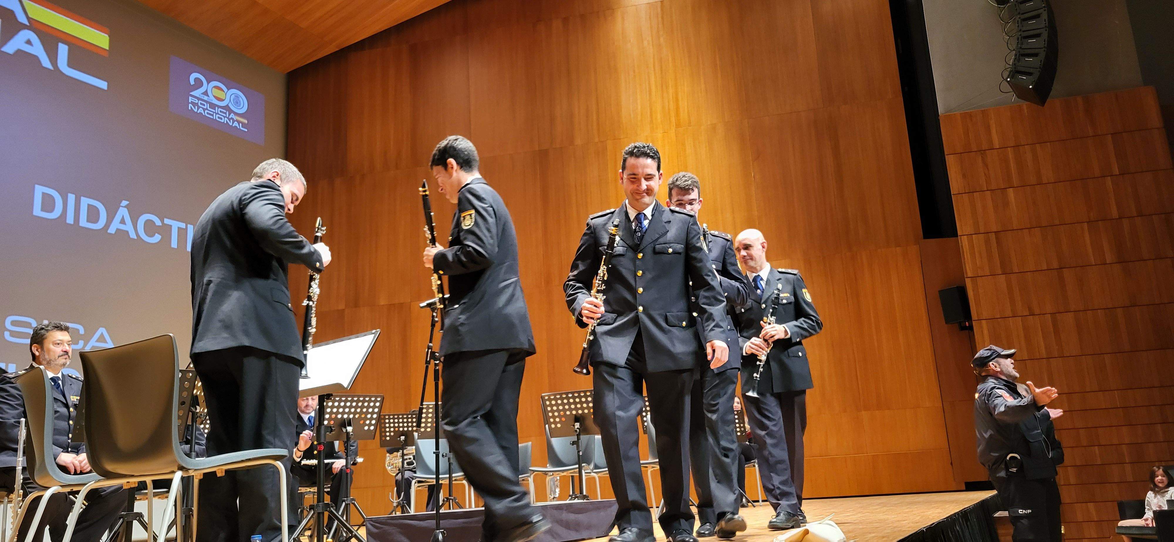 Concierto didáctico de la Banda Sinfónica de la Policía Nacional. Foto Myriam Martínez