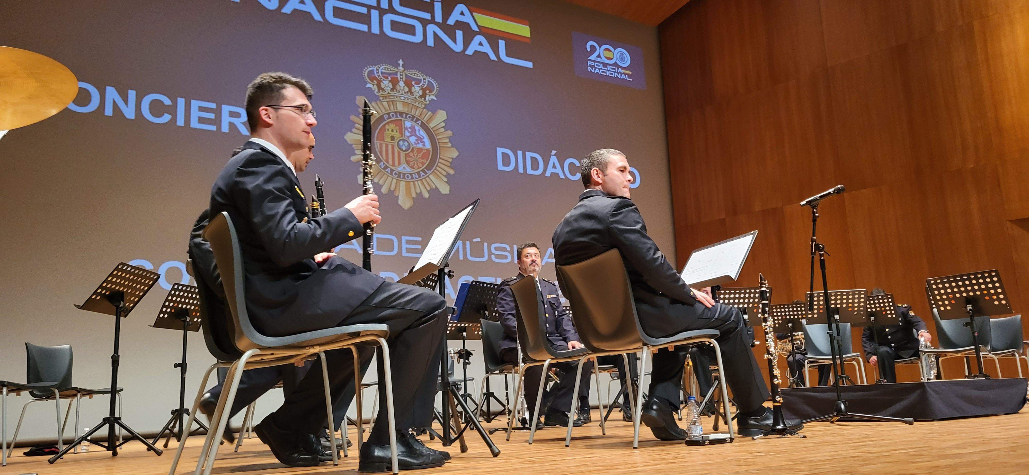 Concierto didáctico de la Banda Sinfónica de la Policía Nacional. Foto Myriam Martínez