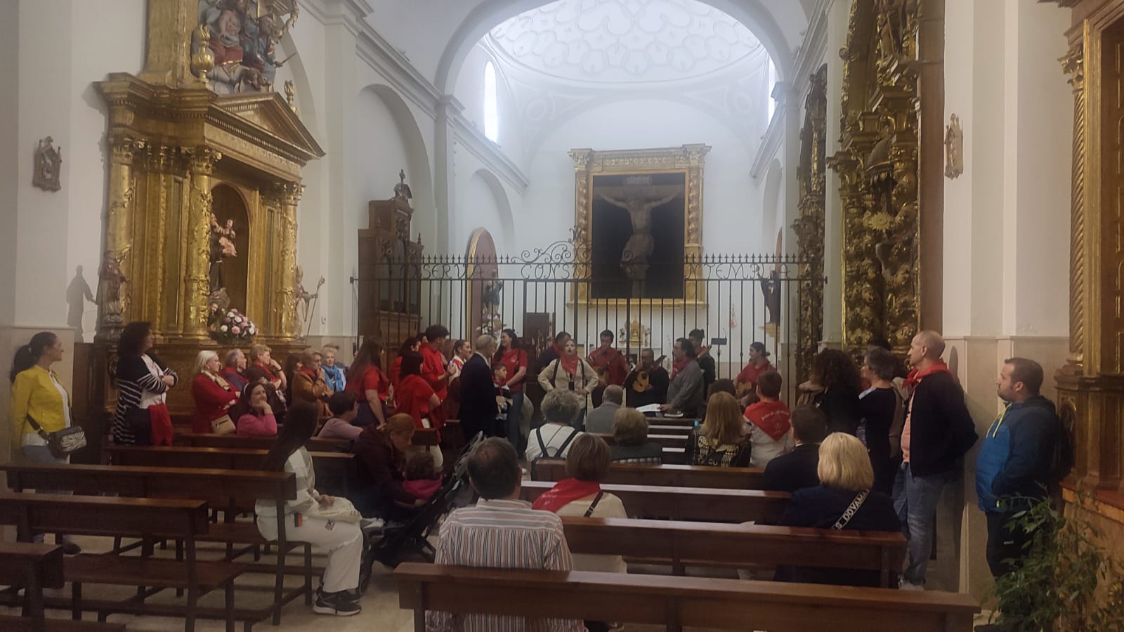 La ronda a mairalesas, mayorales y vecinos