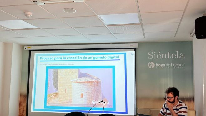 Presentación de la elaboración del gemelo virtual de Ayerbe. Presentación de la elaboración del gemelo virtual de Ayerbe.