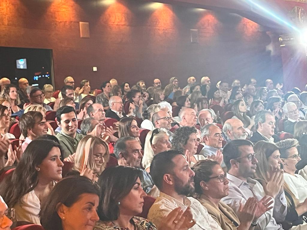 Acto electoral del PP en Huesca, con la presencia de Alberto Núñez Feijóo. Foto: Mercedes Manterola