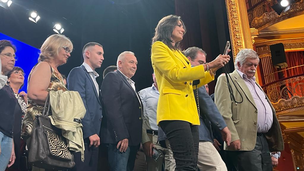 Acto electoral del PP en Huesca, con la presencia de Alberto Núñez Feijóo. Foto: Mercedes Manterola