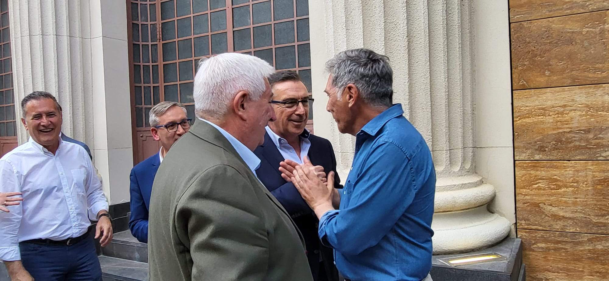 Acto electoral del PP en Huesca, con la presencia de Alberto Núñez Feijóo. Foto: Mercedes Manterola