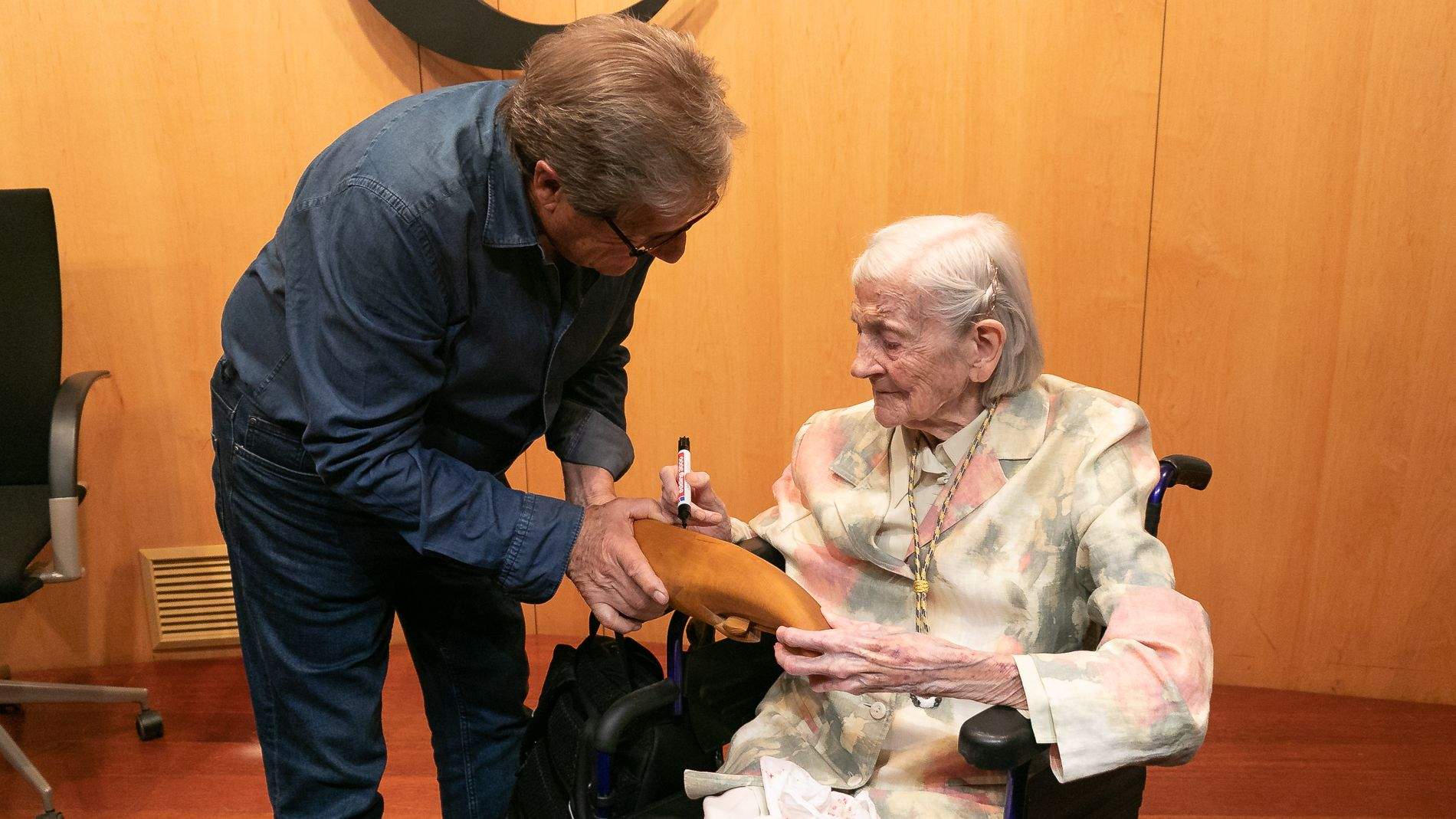 Medalla de Oro y exposición de María Cruz Sarvisé. Foto Estela Alcay