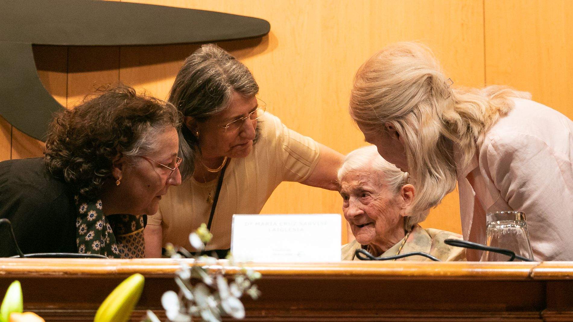 Medalla de Oro y exposición de María Cruz Sarvisé. Foto Estela Alcay