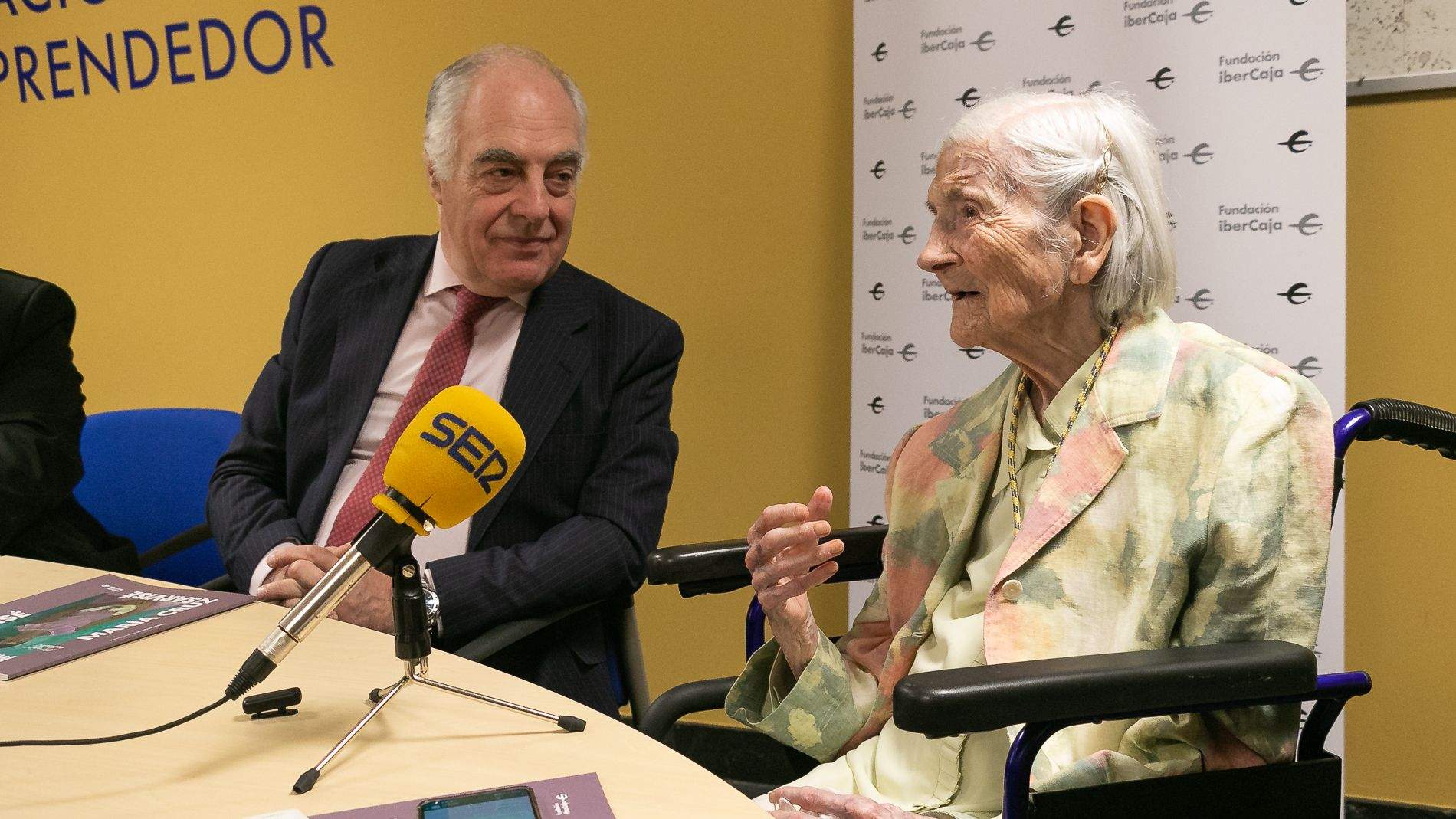 Medalla de Oro y exposición de María Cruz Sarvisé. Foto Estela Alcay