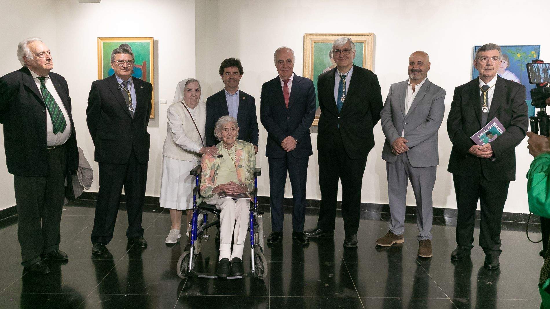 Imagen de archivo de la entrega de la Medalla de Oro y exposición de María Cruz Sarvisé. Foto Estela Alcay