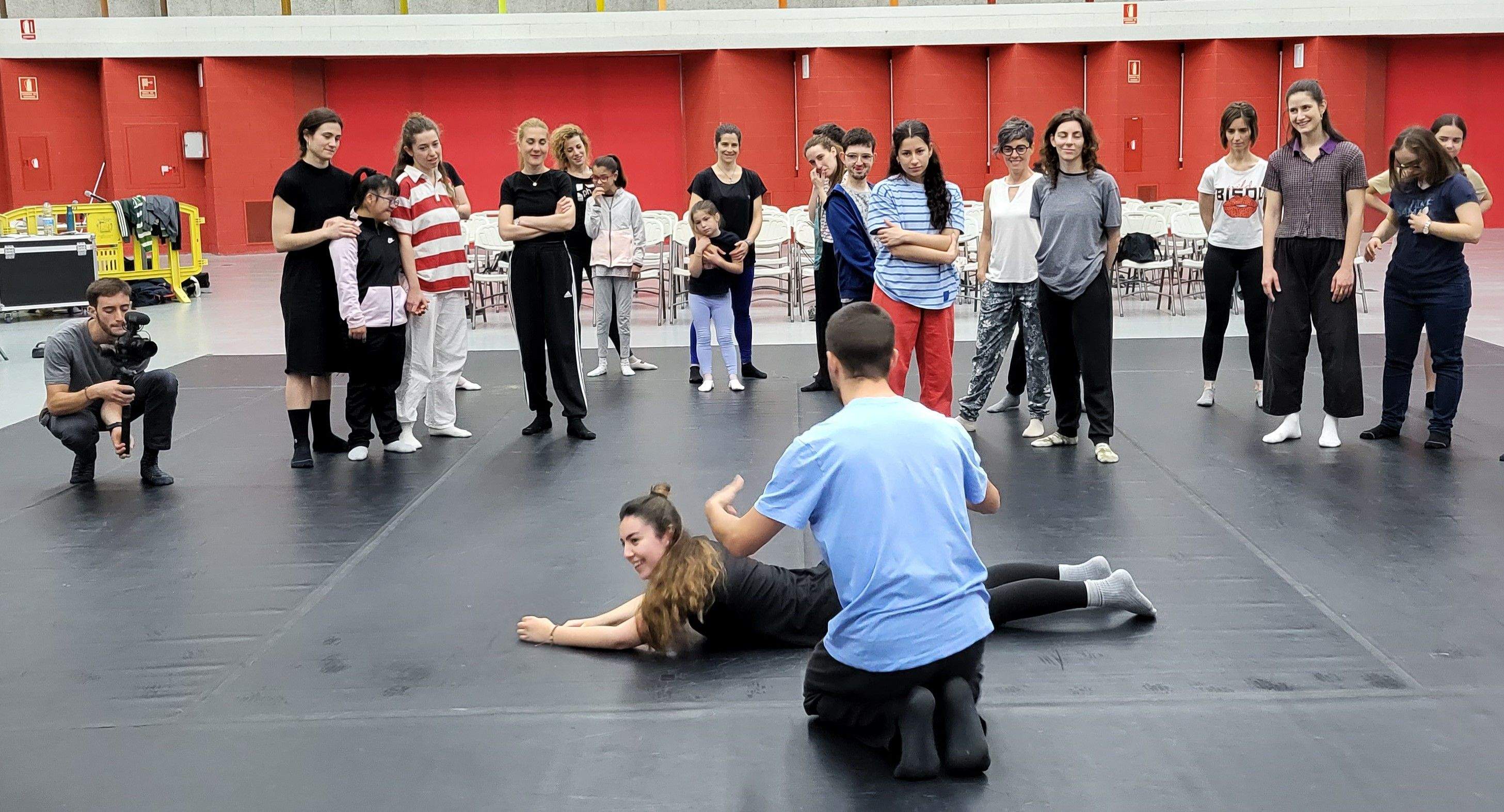 Jornada de danza inclusiva con la Asociación Down Huesca. Foto Myriam Martínez