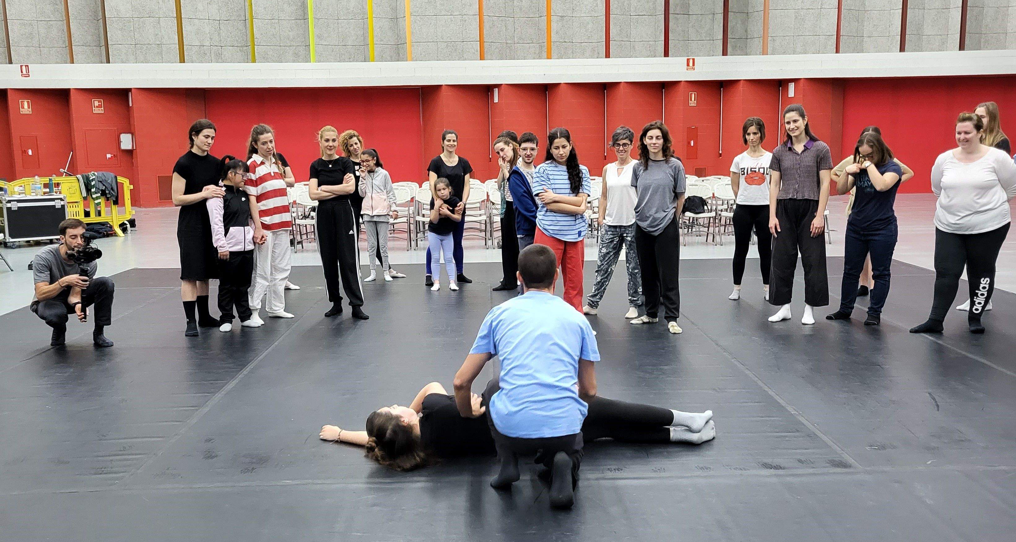 Jornada de danza inclusiva con la Asociación Down Huesca. Foto Myriam Martínez