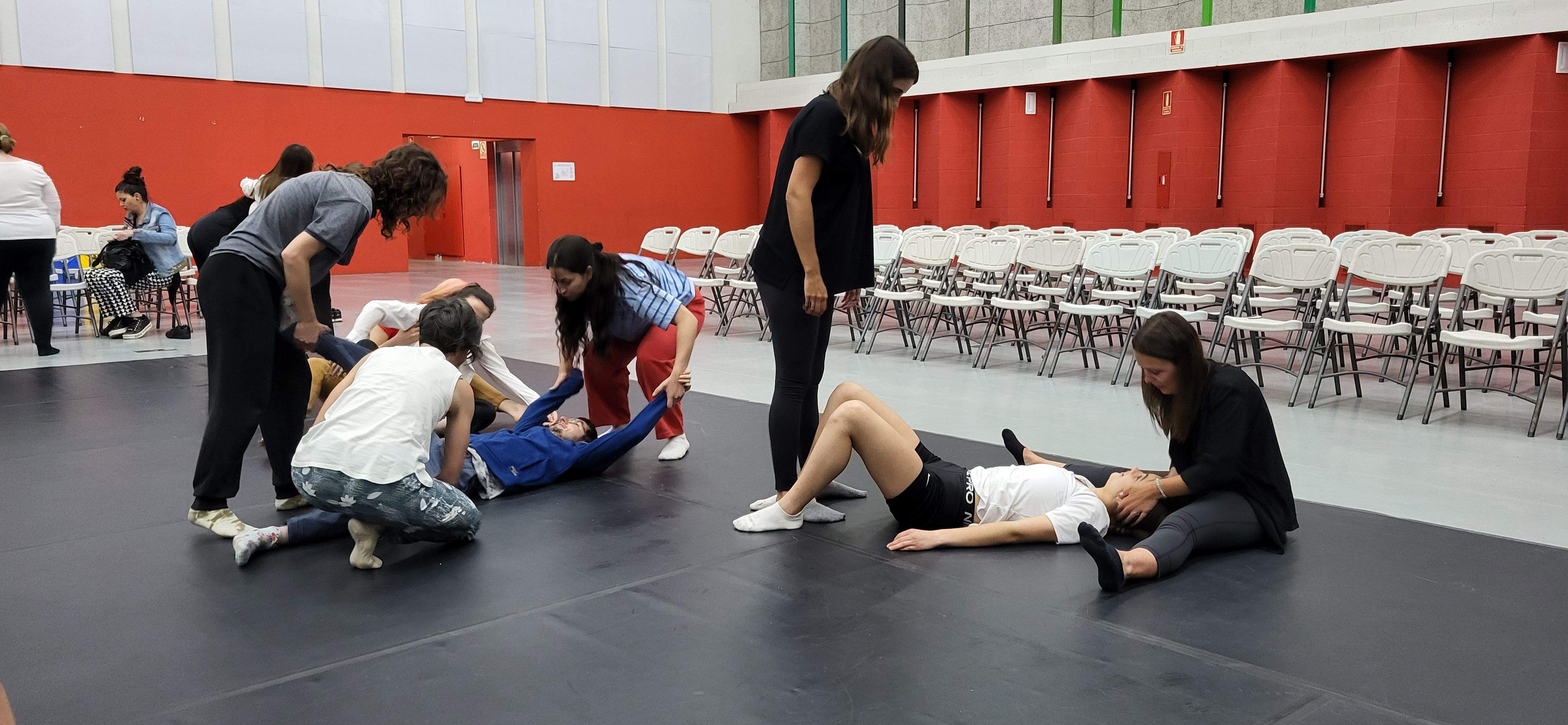 Jornada de danza inclusiva con la Asociación Down Huesca. Foto Myriam Martínez