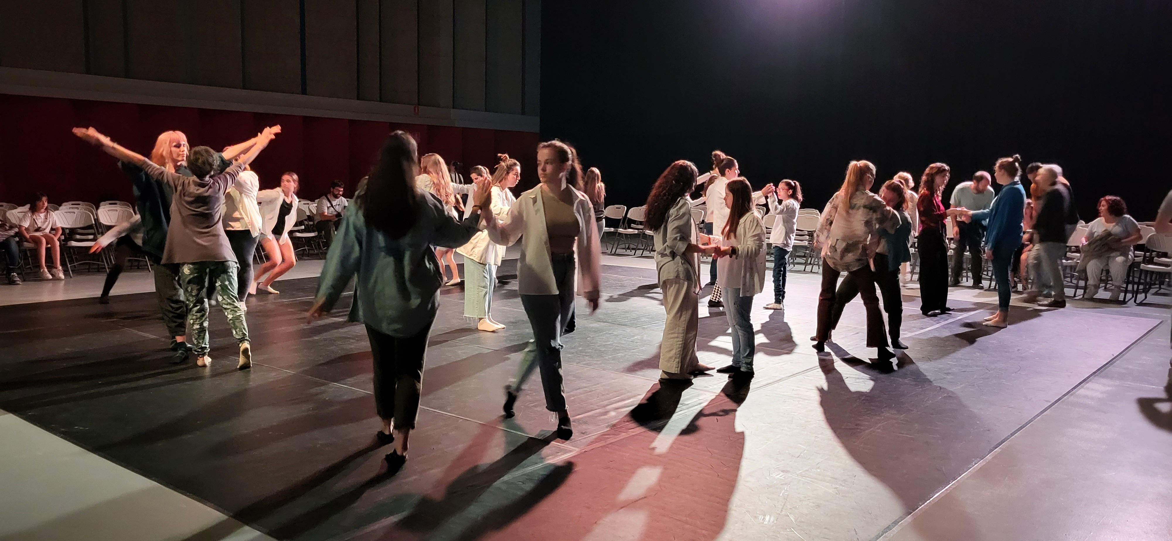 Jornada de danza inclusiva con la Asociación Down Huesca. Foto Myriam Martínez