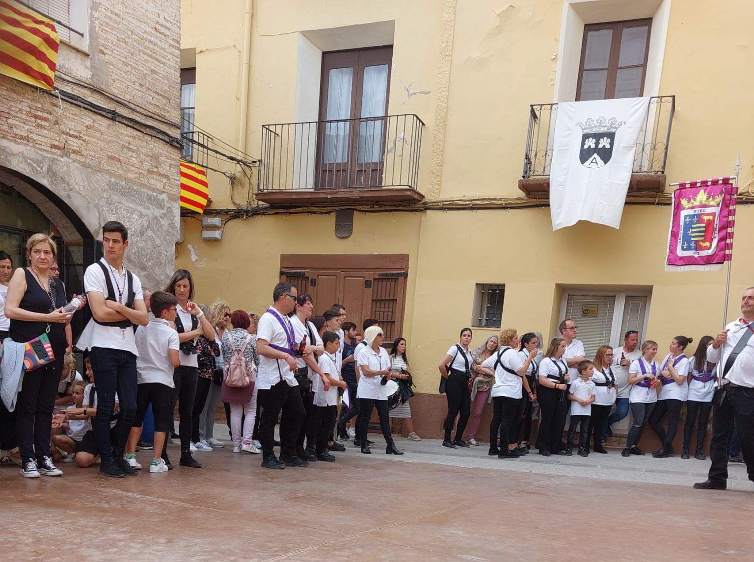 Celebración de las fiestas de Azanuy.