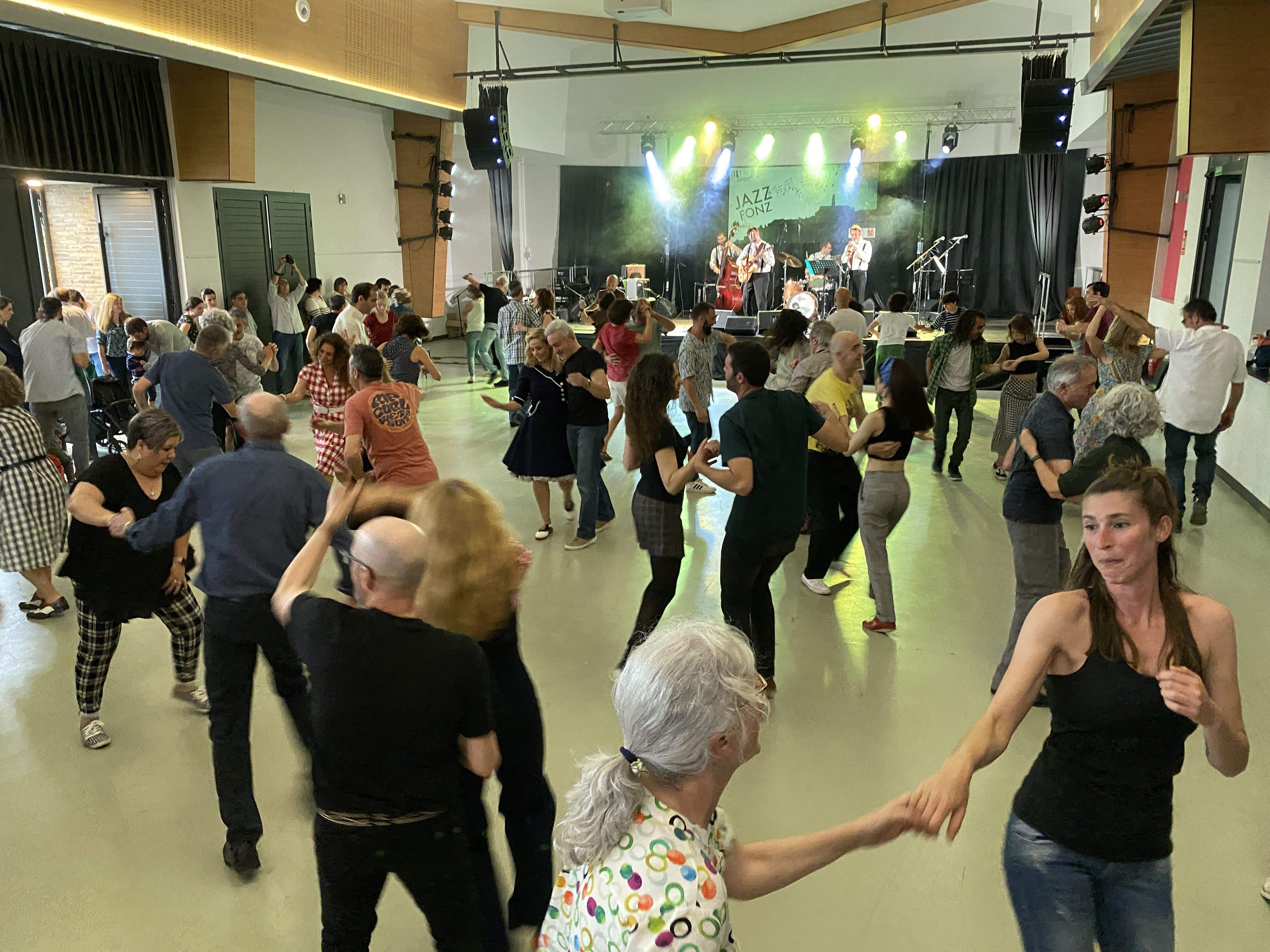  IX Trobada de Swing de Fonz.