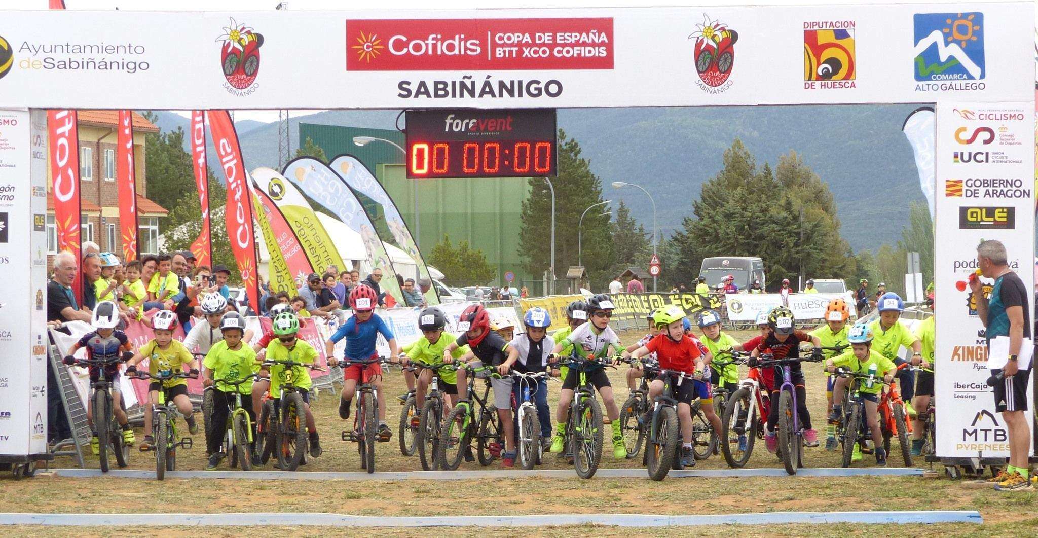 Mini Quebrantahuesos. Foto Andrés Alcaraz Deporte Cantera Sabiñánigo 