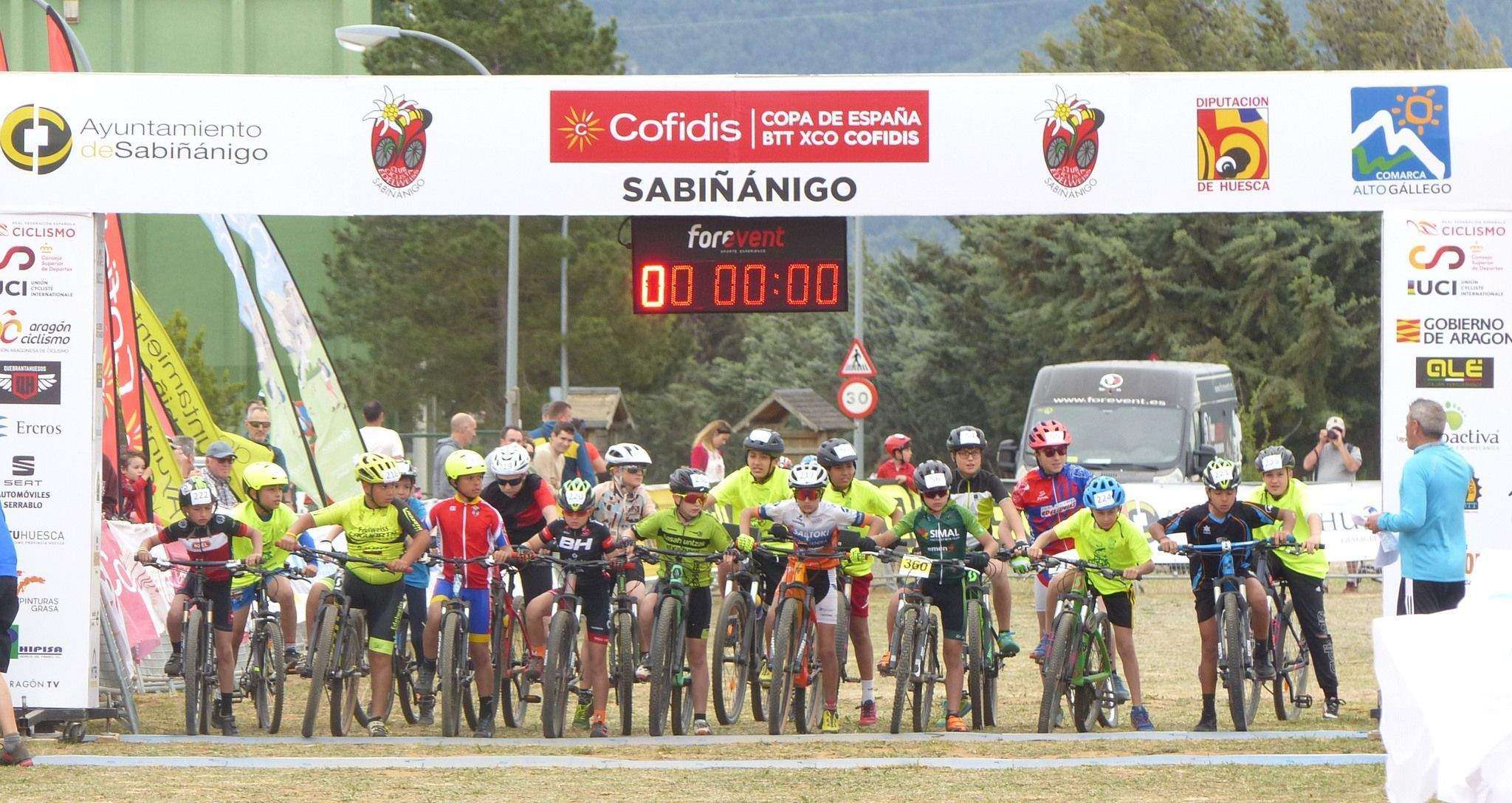 Mini Quebrantahuesos. Foto Andrés Alcaraz Deporte Cantera Sabiñánigo 