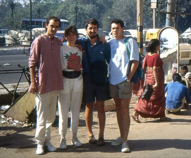 Con mis amigos de Alicante en la India, de donde salí con 96 kilos de equipaje