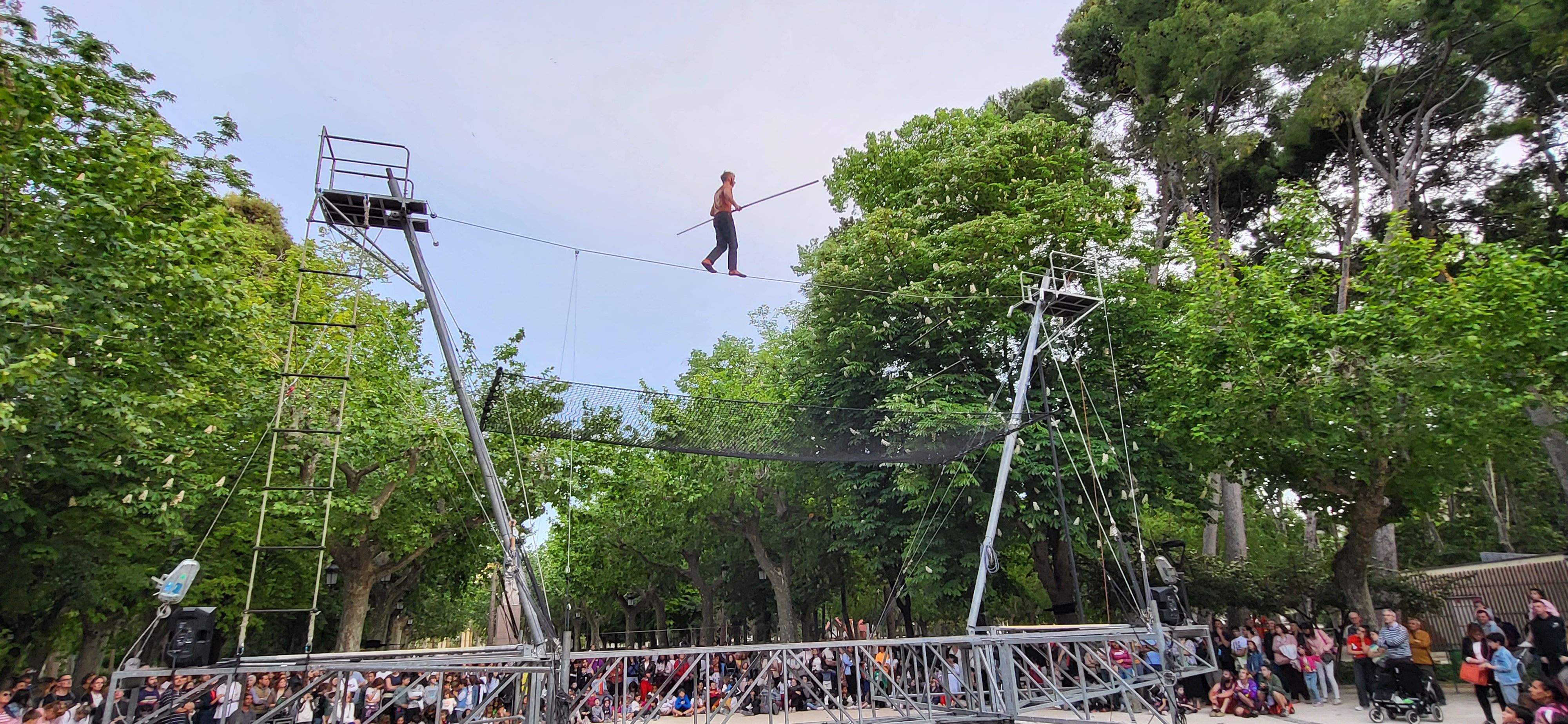 Caminando por las Nubes en Huesca. Foto Javier García Antón