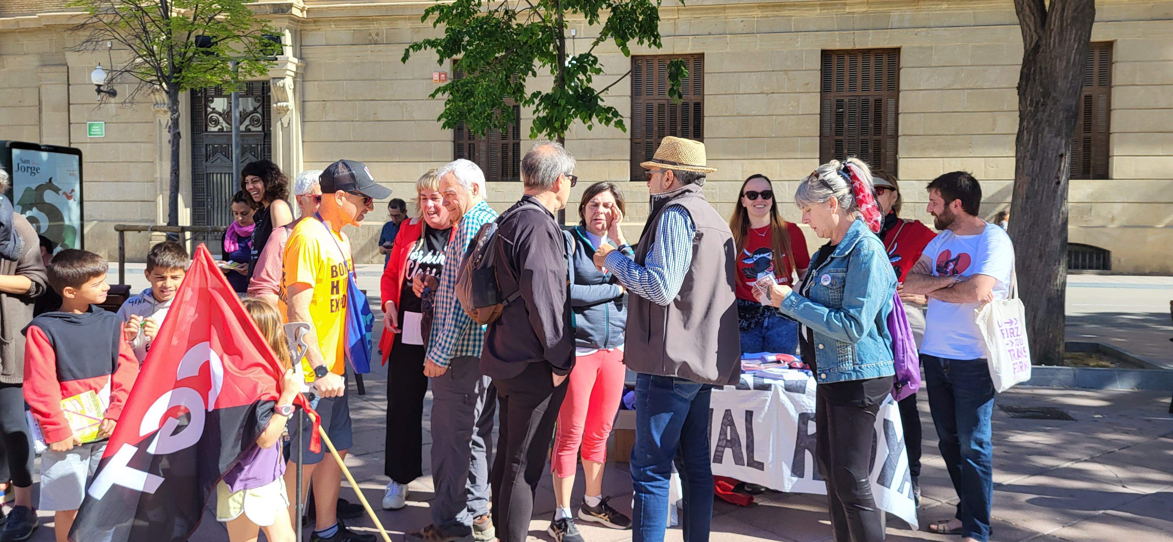 Concentración de CNT y CGT en el Primero de Mayo en Huesca. Foto: Mercedes Manterola