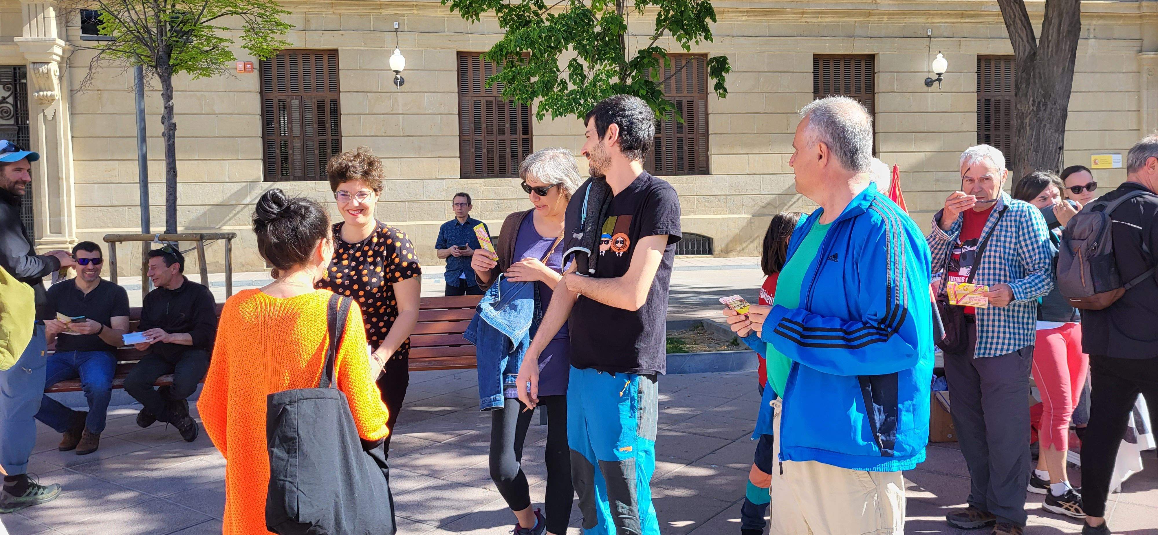 Concentración de CNT y CGT en el Primero de Mayo en Huesca. Foto: Mercedes Manterola