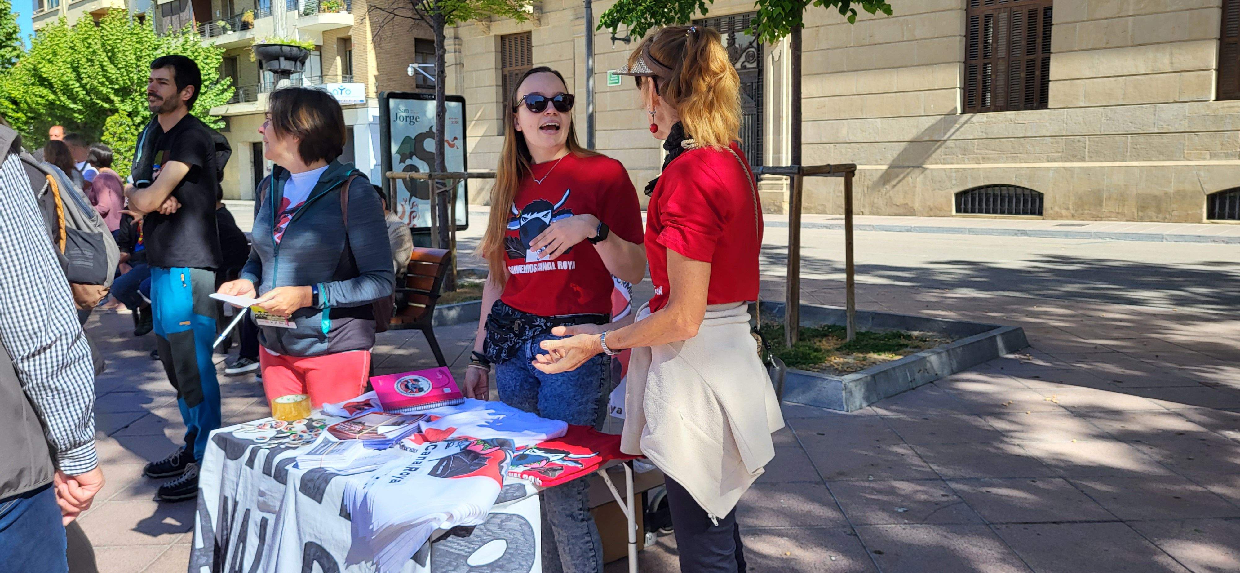 Concentración de CNT y CGT en el Primero de Mayo en Huesca. Foto: Mercedes Manterola