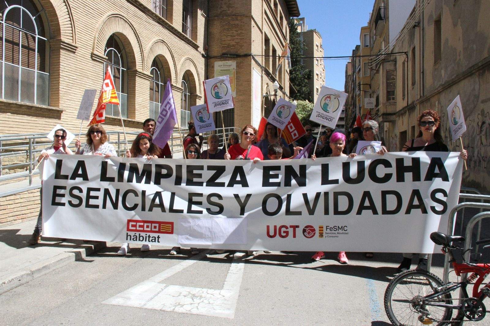 Manifestación del Primero de Mayo de UGT y CCOO en Huesca. Foto Carlos Neofato