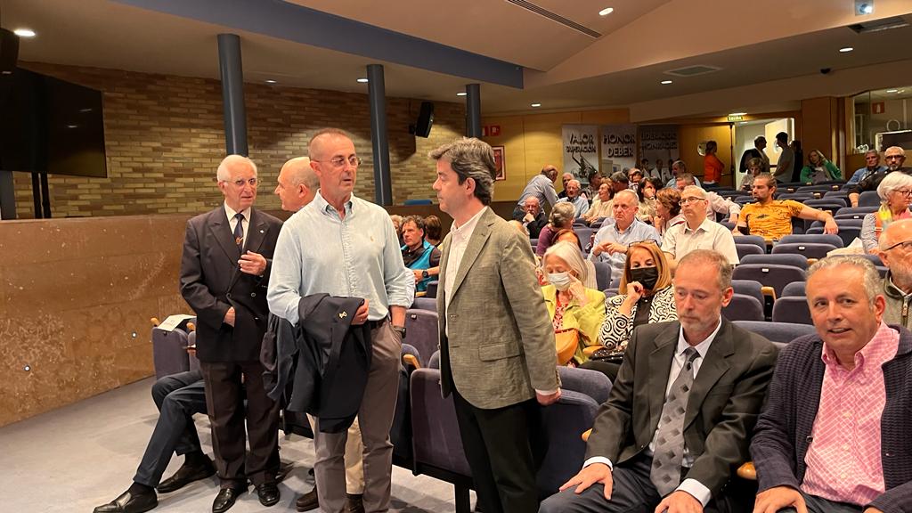 Charla de Ramón Campillo sobre el servicio de montaña en la Guardia Civil.