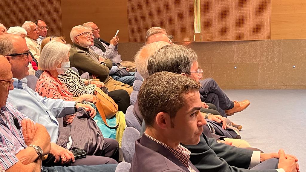 Charla de Ramón Campillo sobre el servicio de montaña en la Guardia Civil.