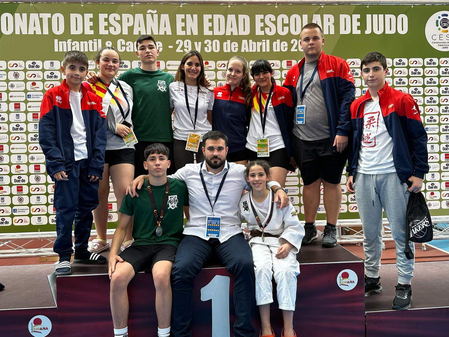 Grupo completo del Club Judo Huesca