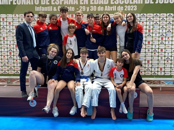 Grupo de la Escuela Ibón