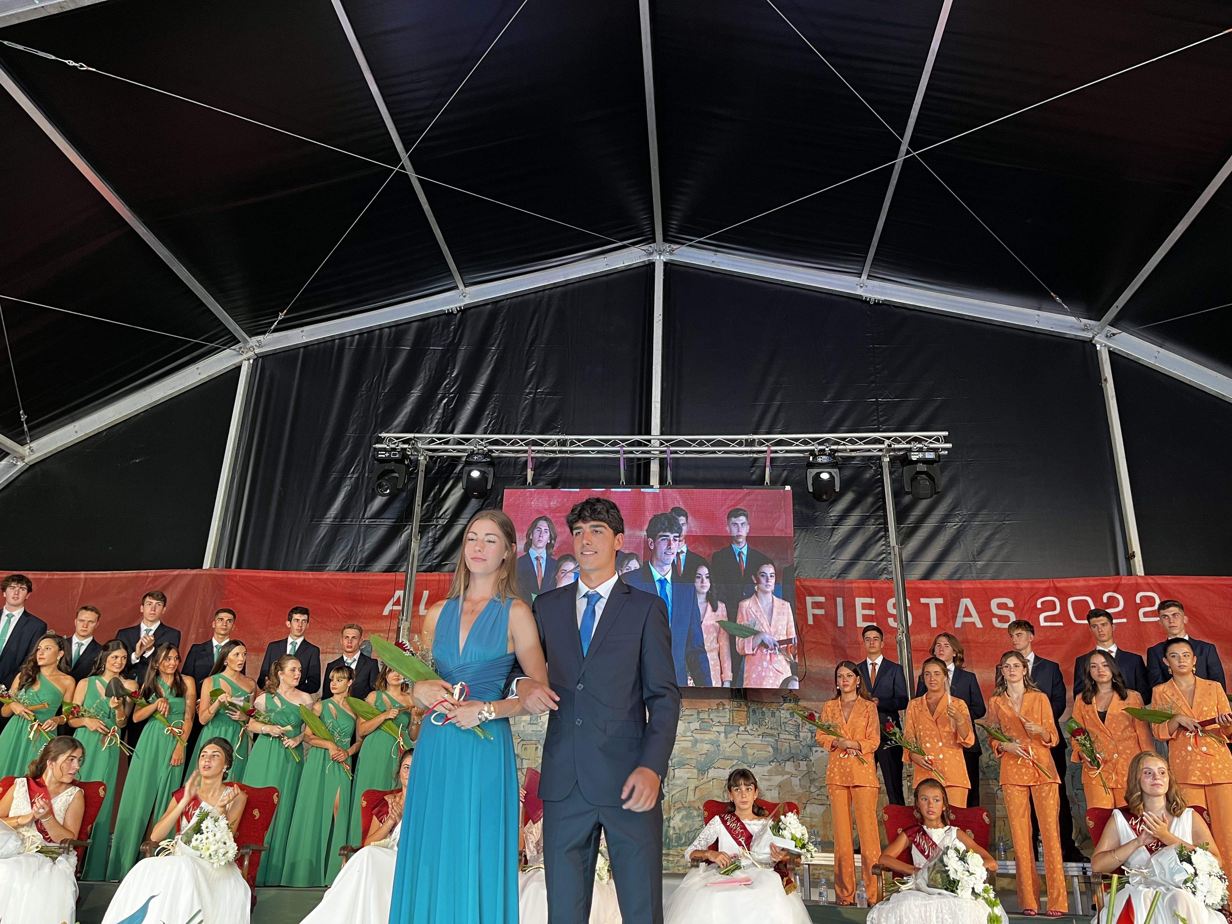 Quintos y quintas de 2022 de Almudévar. Foto Mercedes Manterola