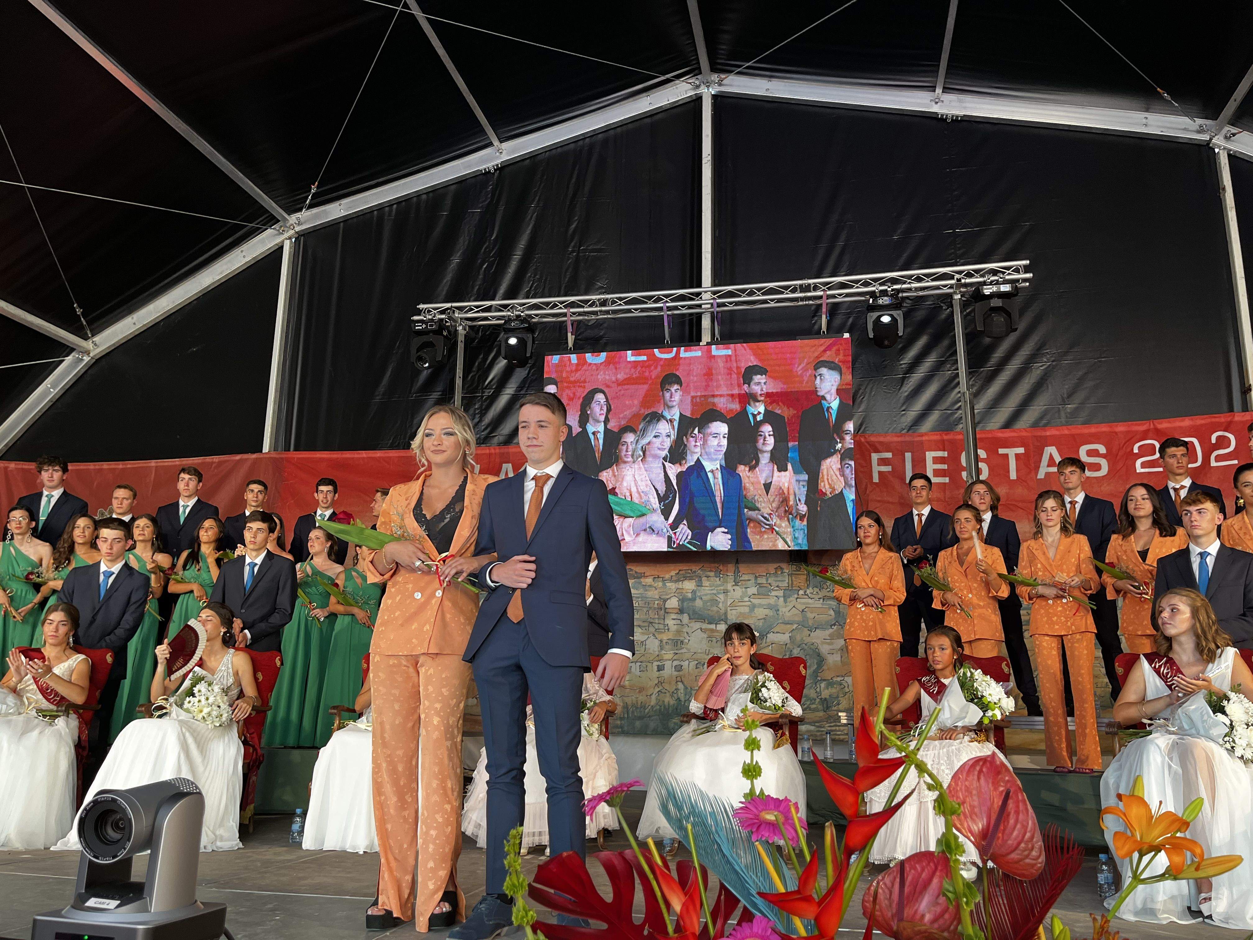 Quintos y quintas de 2021 de Almudévar. Foto Mercedes Manterola