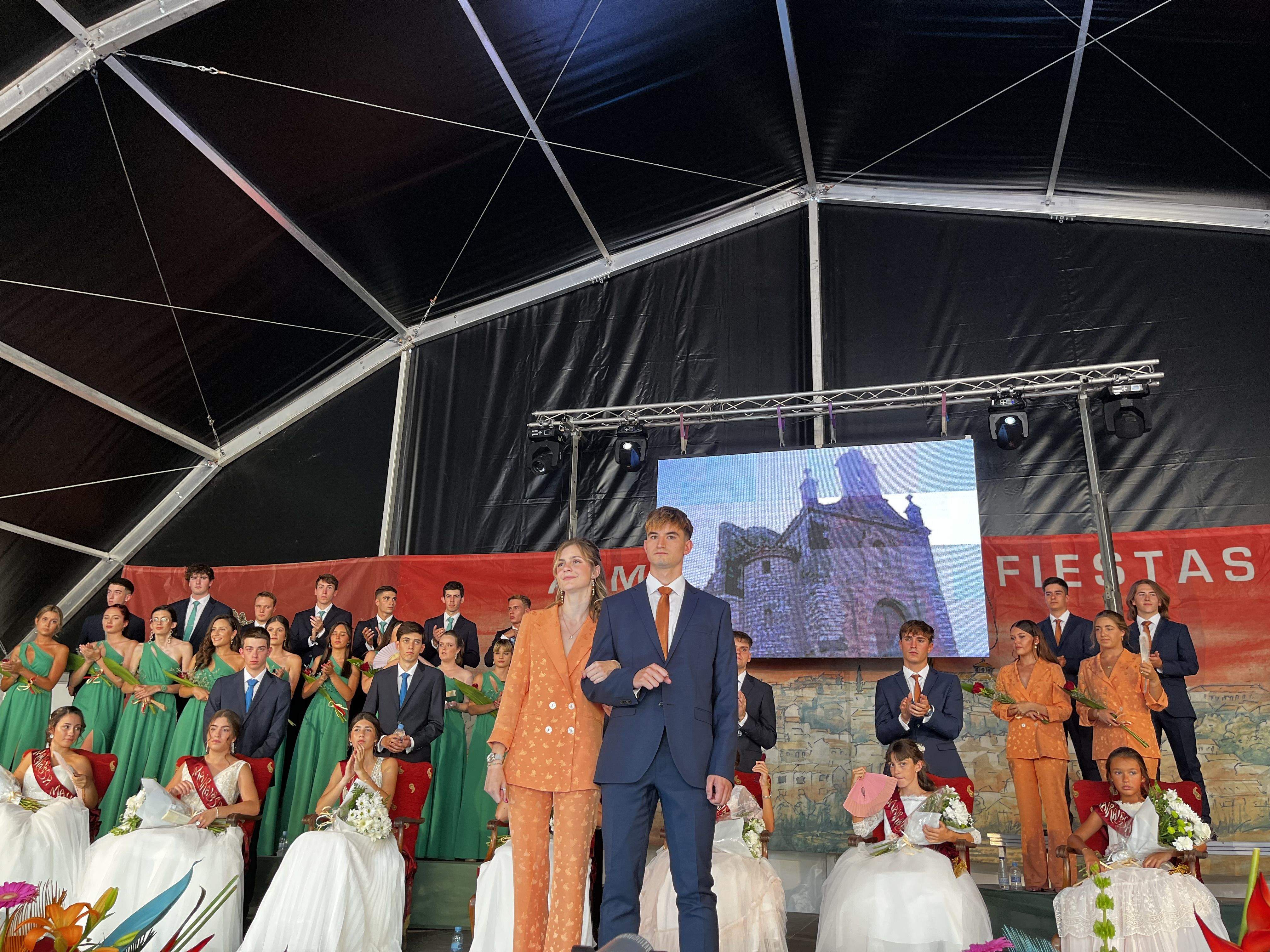 Quintos y quintas de 2021 de Almudévar. Foto Mercedes Manterola