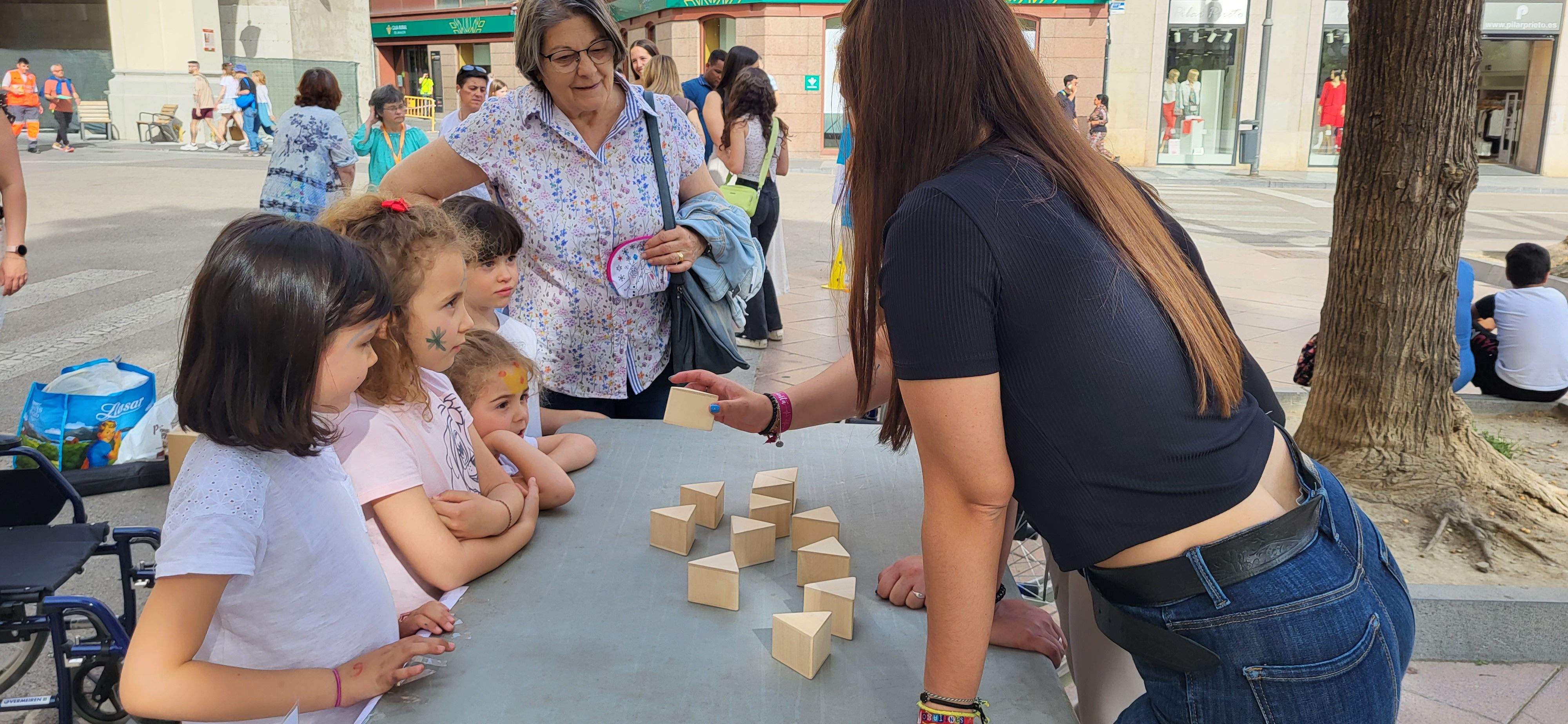 Huesca celebra el Día del Juego en la Calle. Foto: Mercedes Manterola