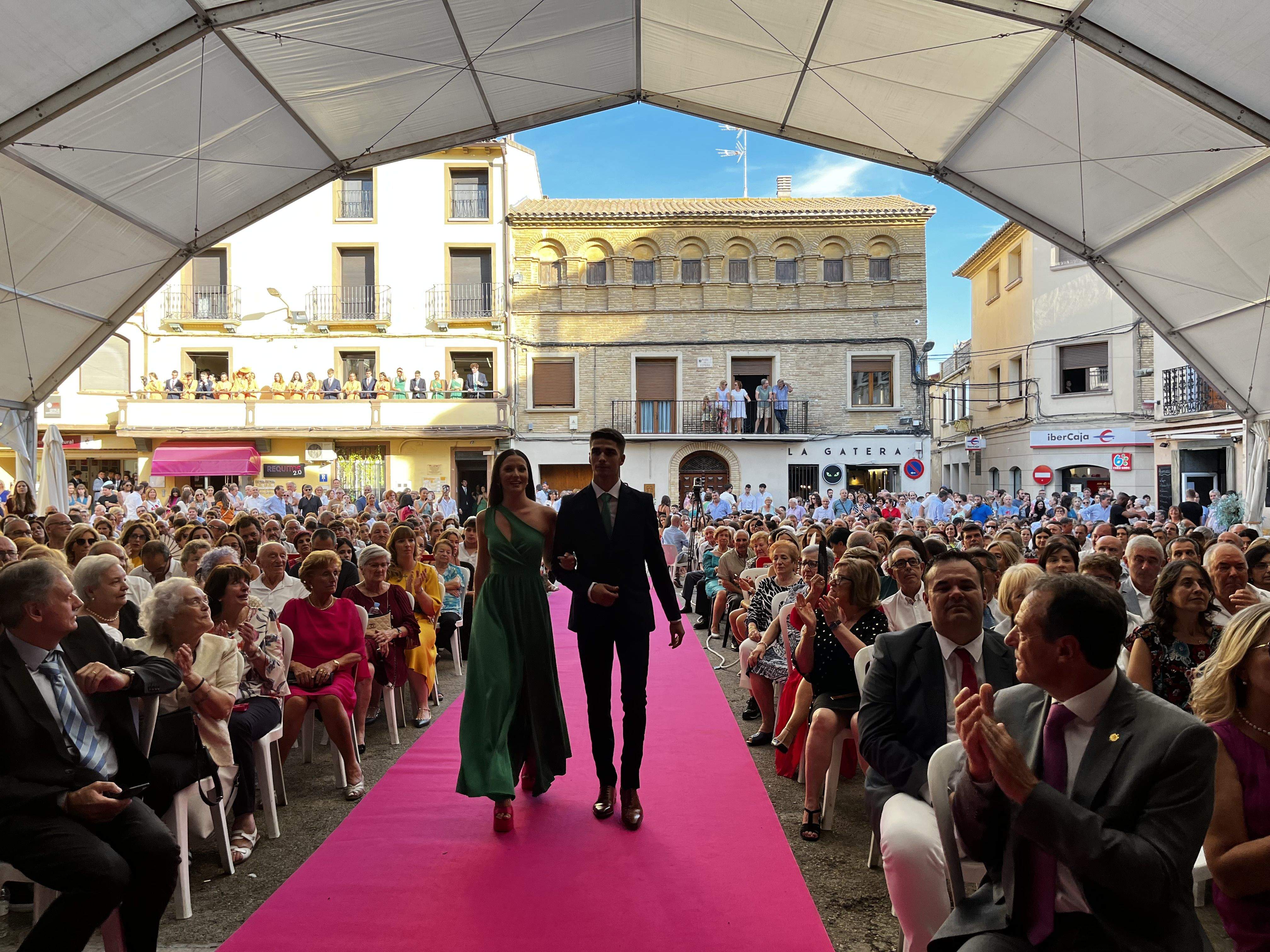 Quintos y quintas de 2020 de Almudévar. Foto Mercedes Manterola