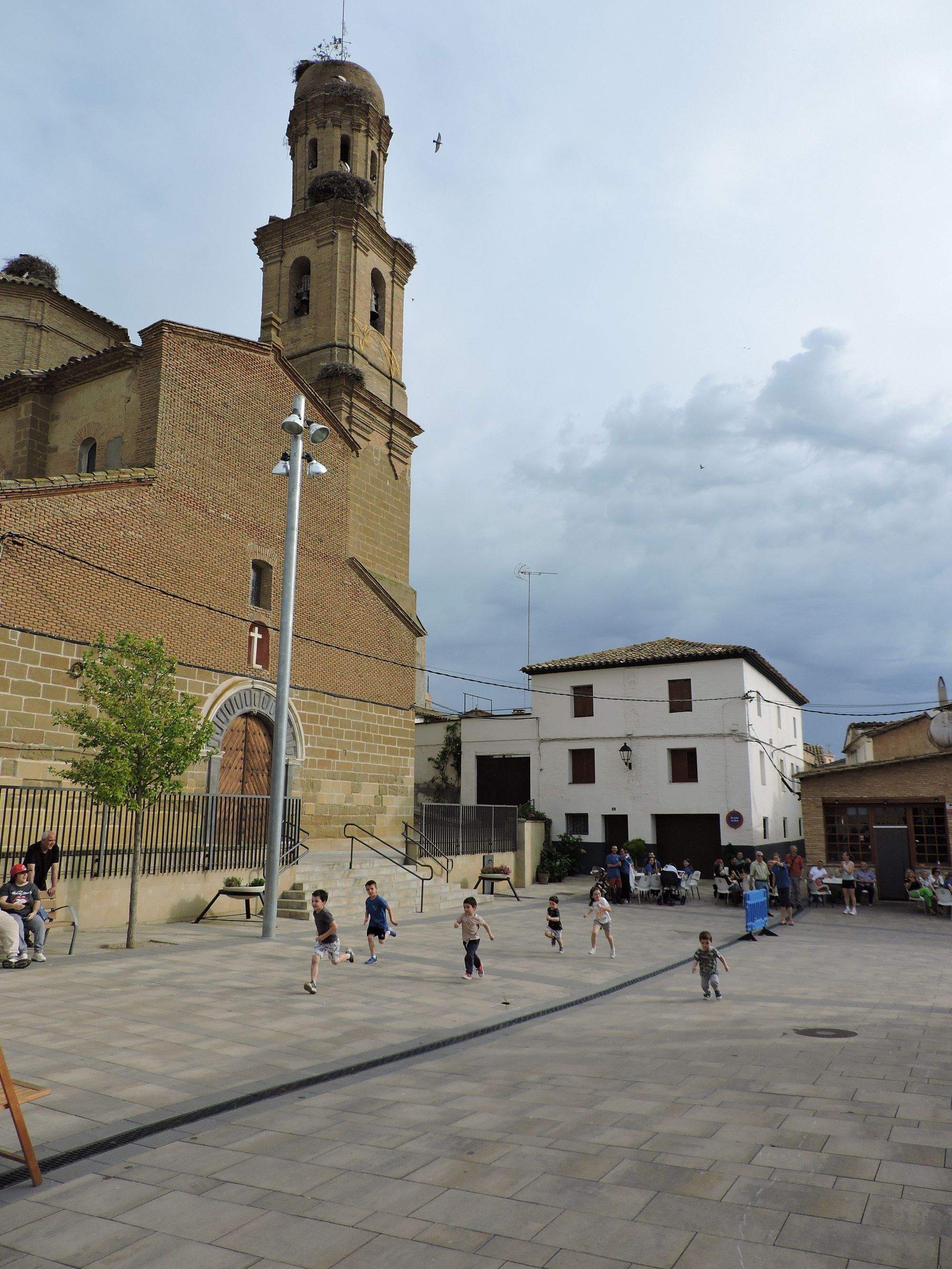 Memorial Ángel Mur de Pueyo de Santa Cruz.