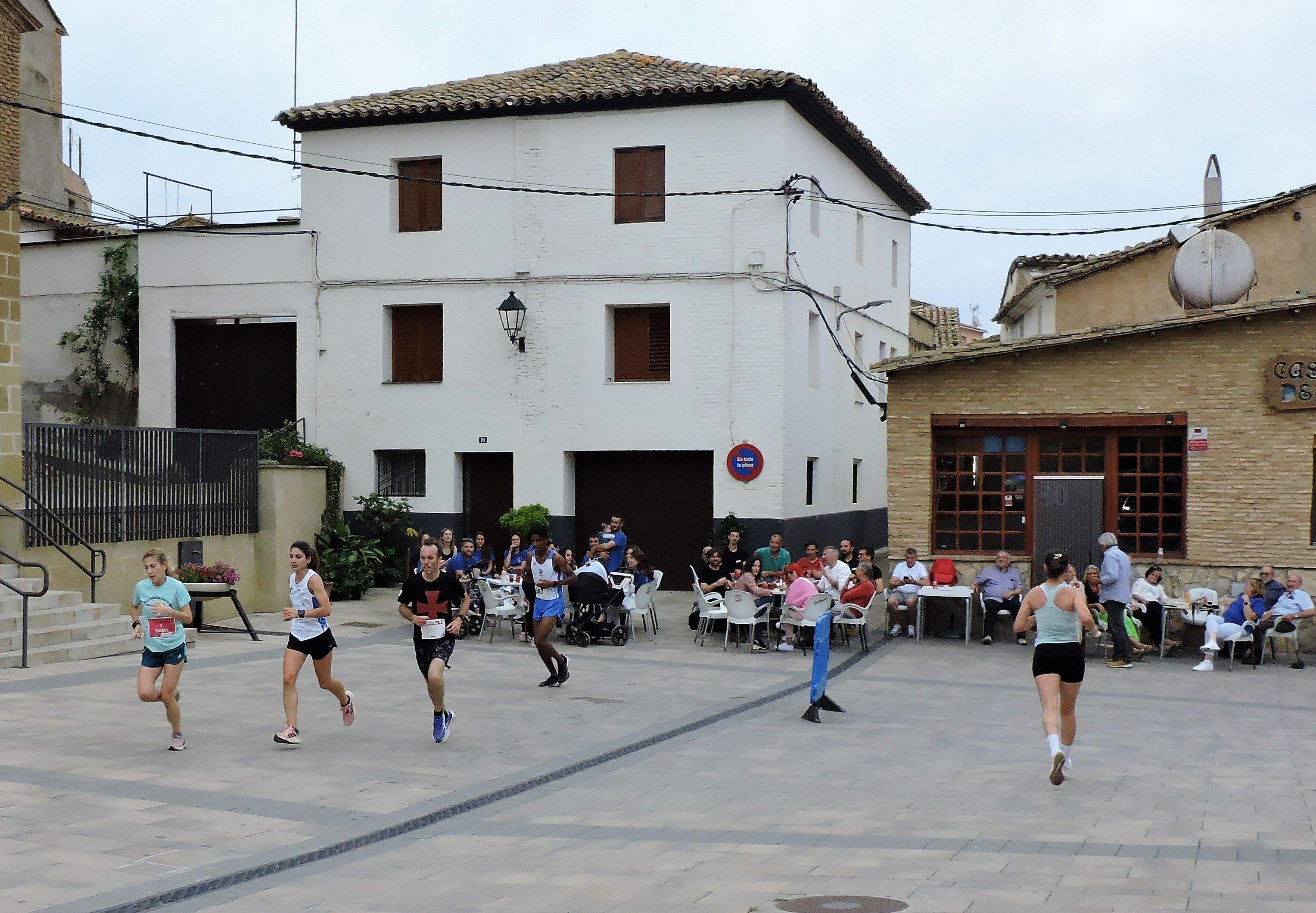 Memorial Ángel Mur de Pueyo de Santa Cruz.
