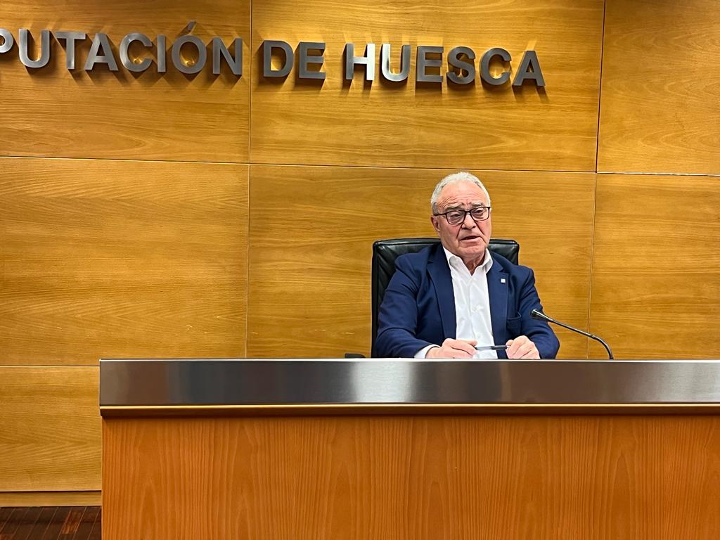 Miguel Gracia, presidente de la Diputación Provincial