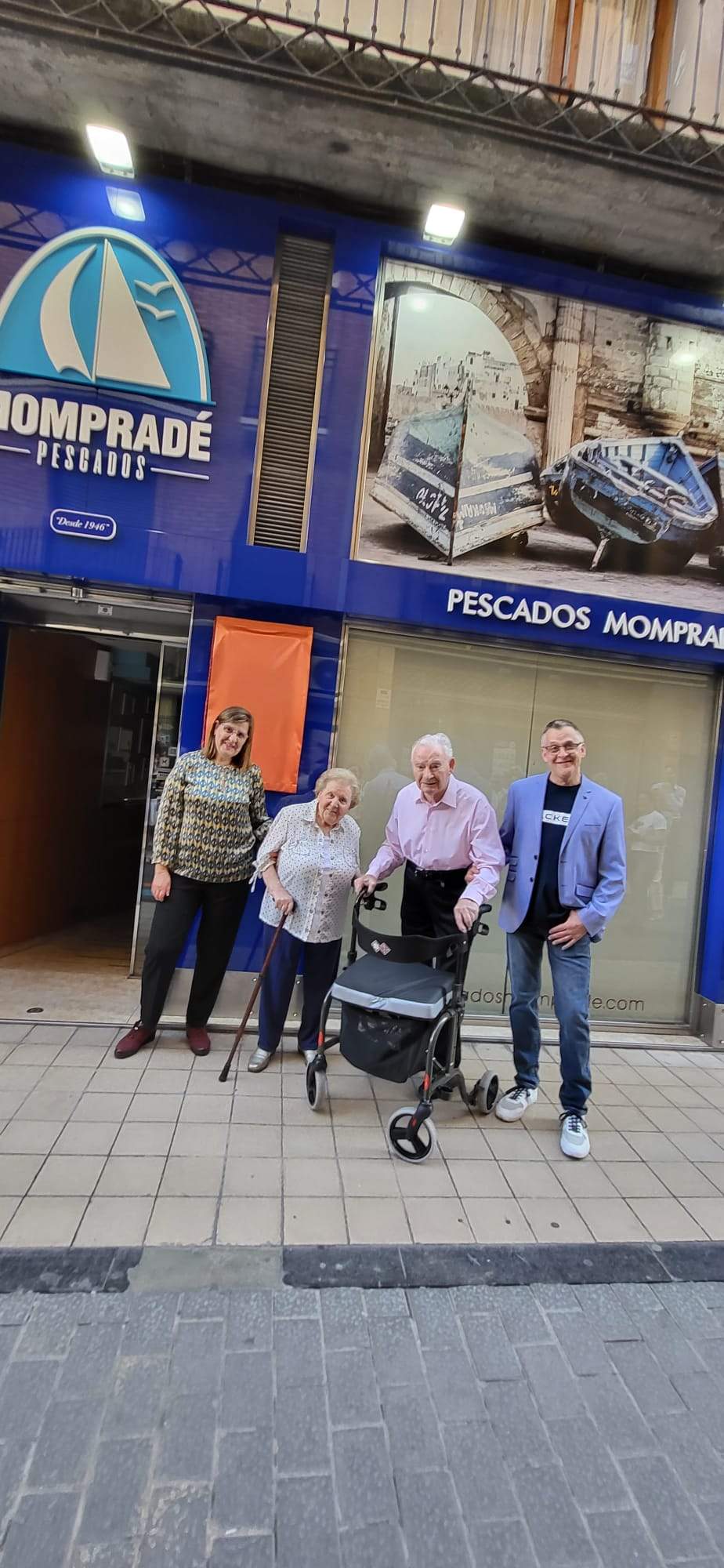 Homenaje a Ángel Mompradé y Lourdes Viñuales