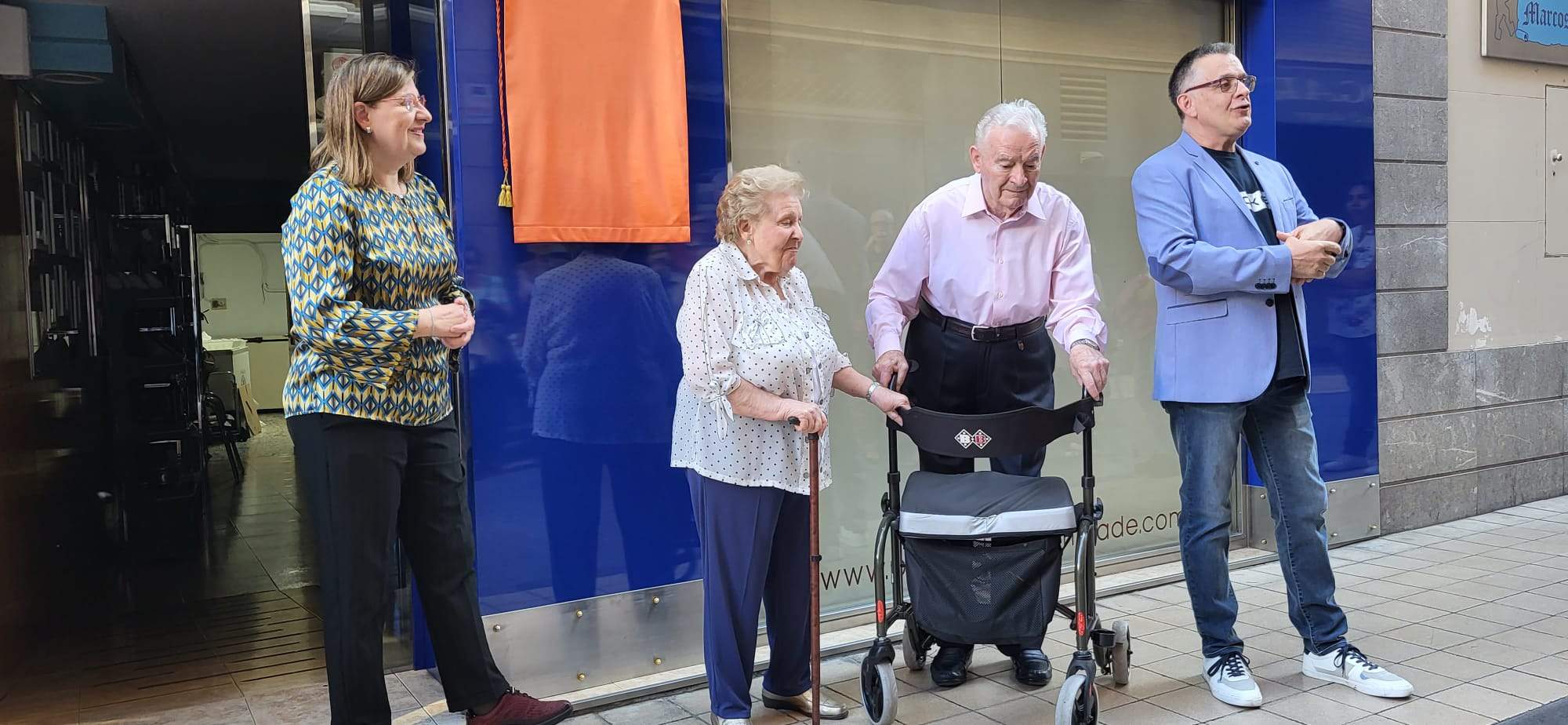 Homenaje a Ángel Mompradé y Lourdes Viñuales