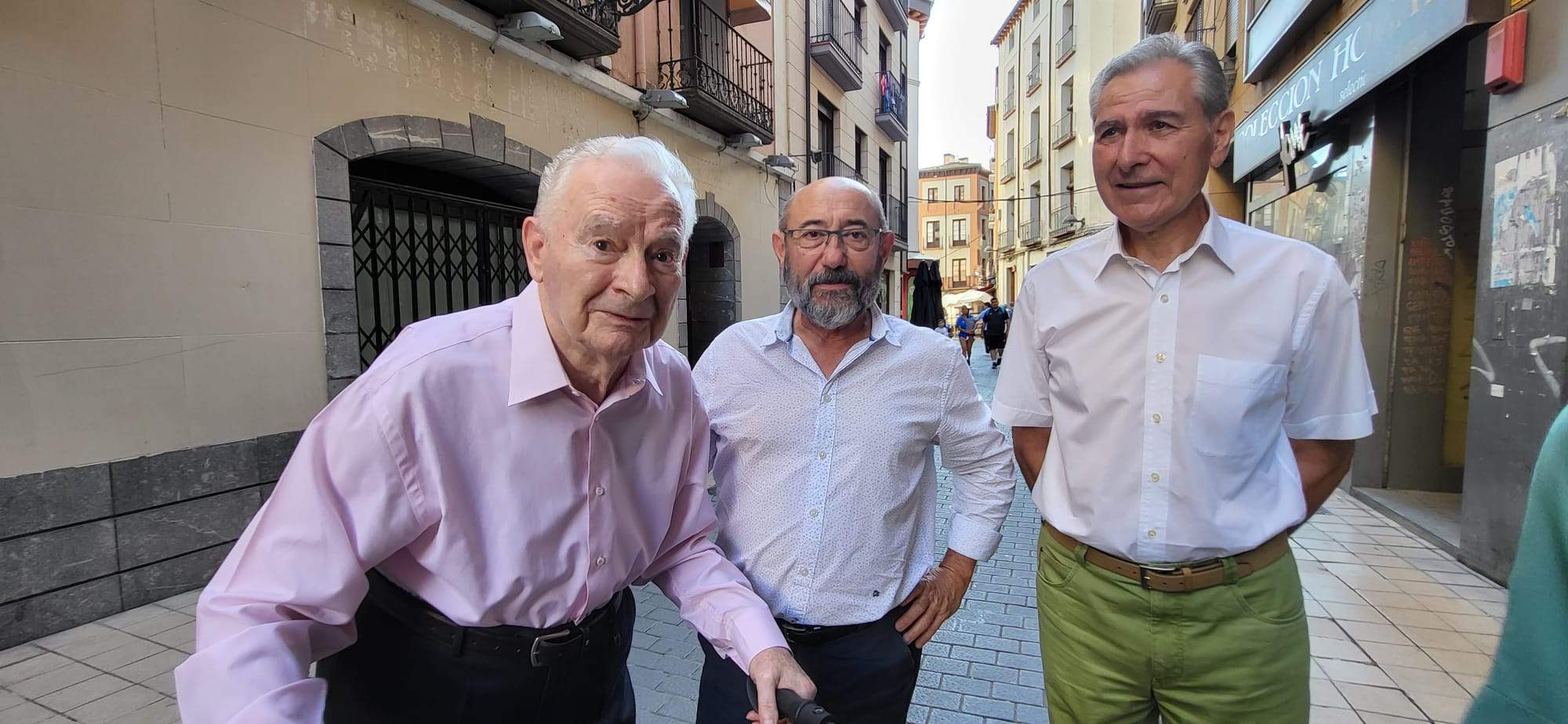 Homenaje a Ángel Mompradé y Lourdes Viñuales