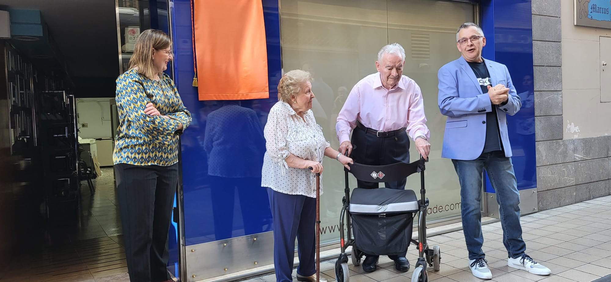 Homenaje a Ángel Mompradé y Lourdes Viñuales