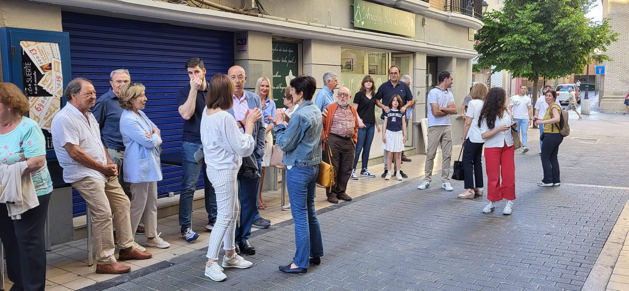 Homenaje a Ángel Mompradé y Lourdes Viñuales