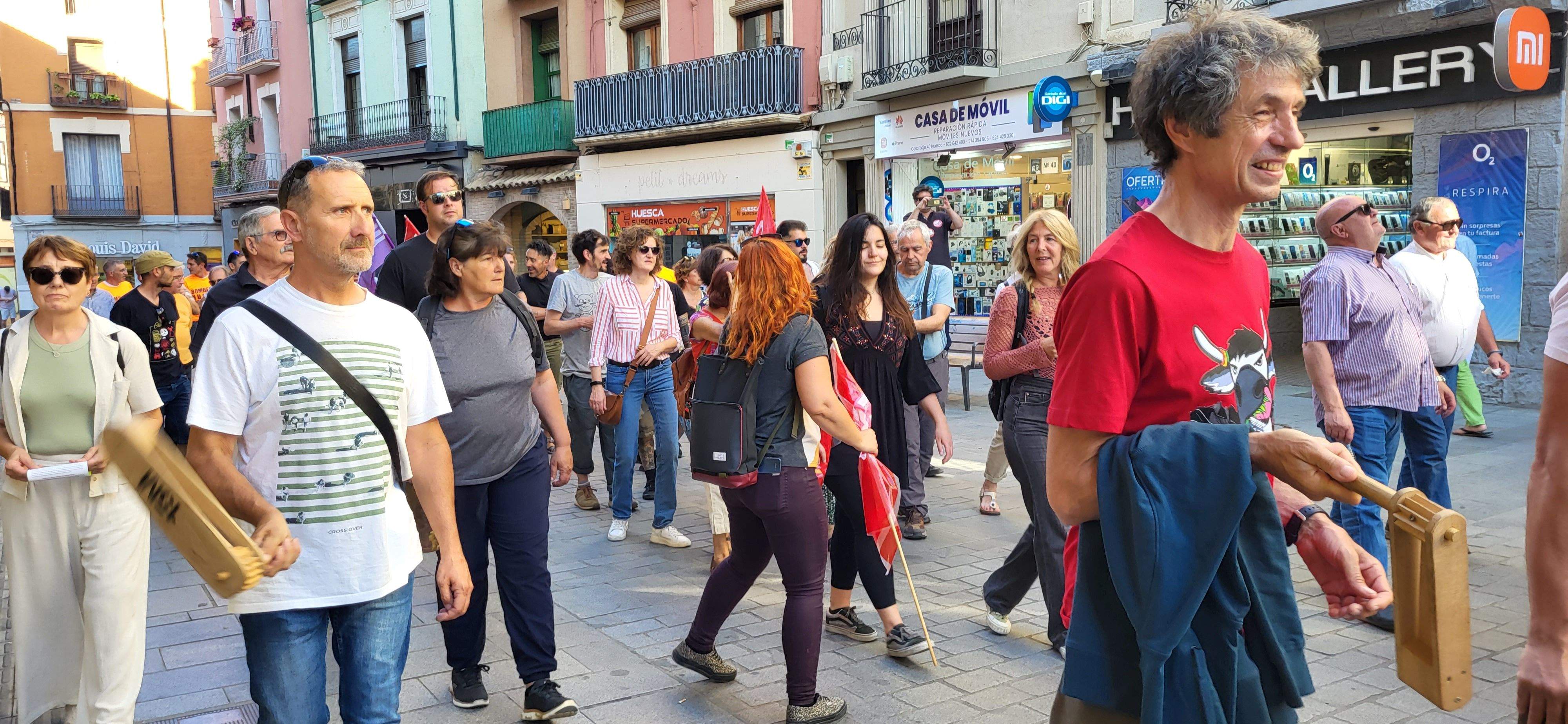 Manifestación de trabajadores municipales de Huesca. Foto: Mercedes Manterola