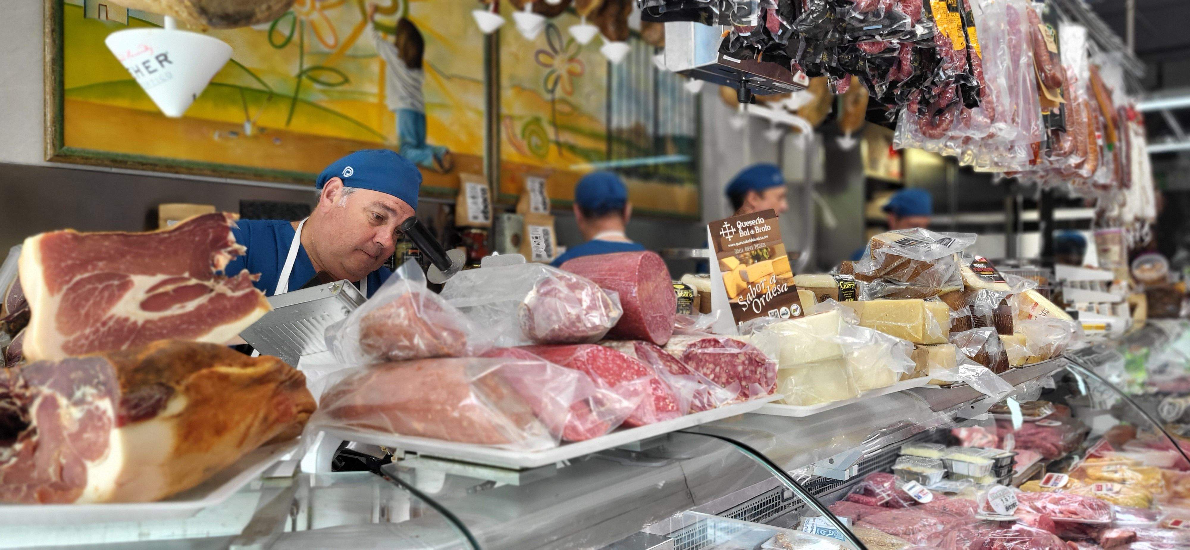 25º aniversario de la Carnicería Miguel Escuer. Foto Javier García Antón