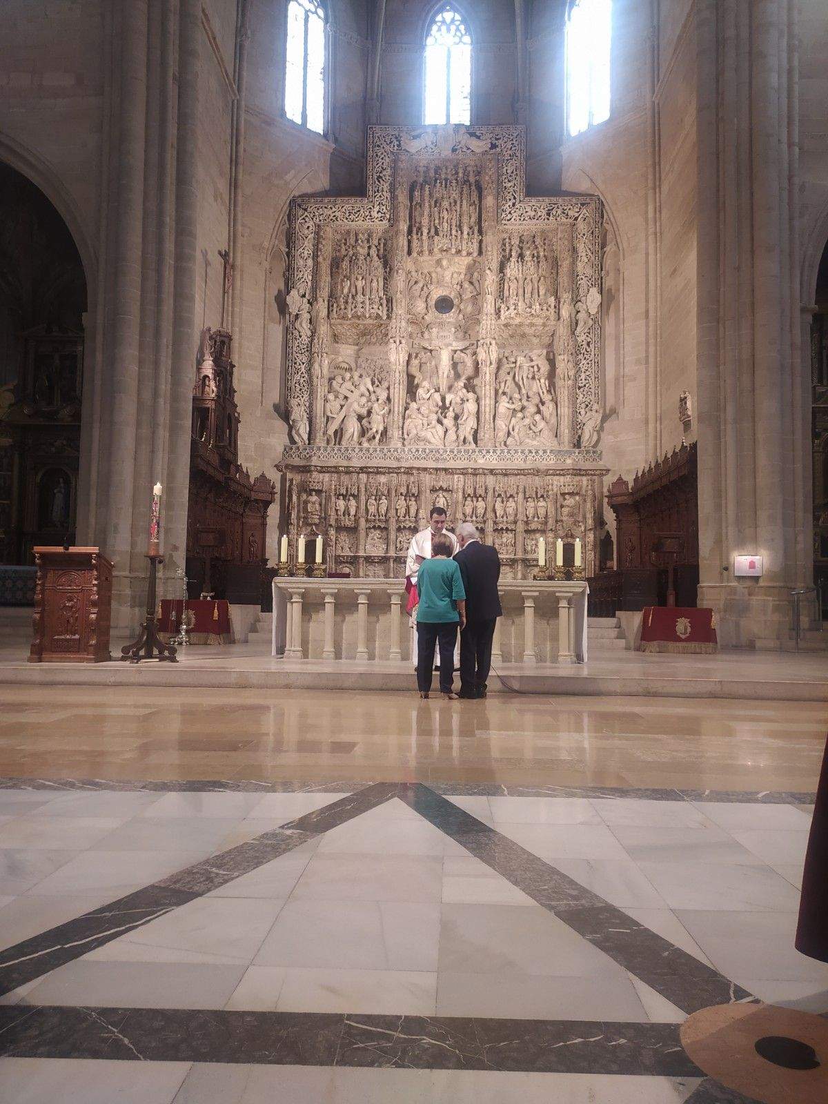 Bodas de Oro de 18 matrimonios oscenses.