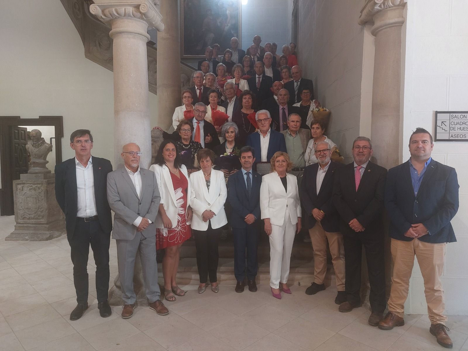 Bodas de Oro de 18 matrimonios oscenses.