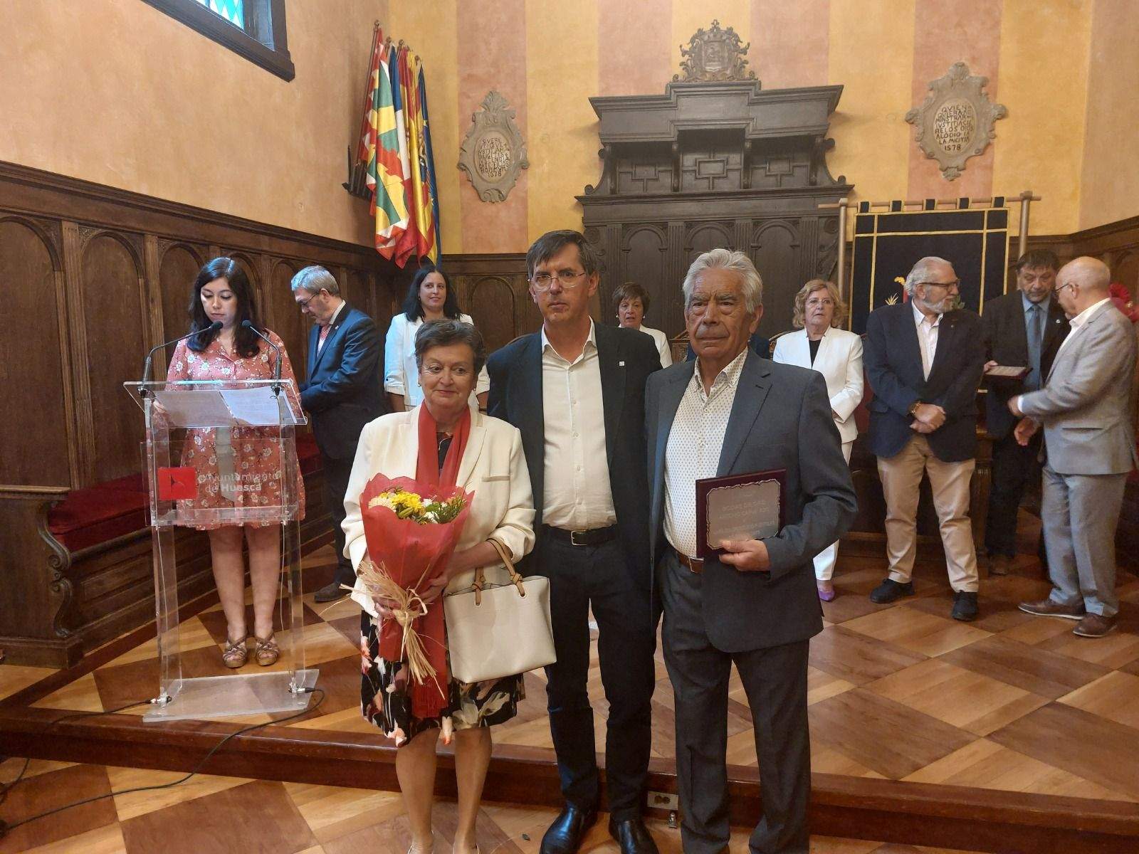 Bodas de Oro de 18 matrimonios oscenses.